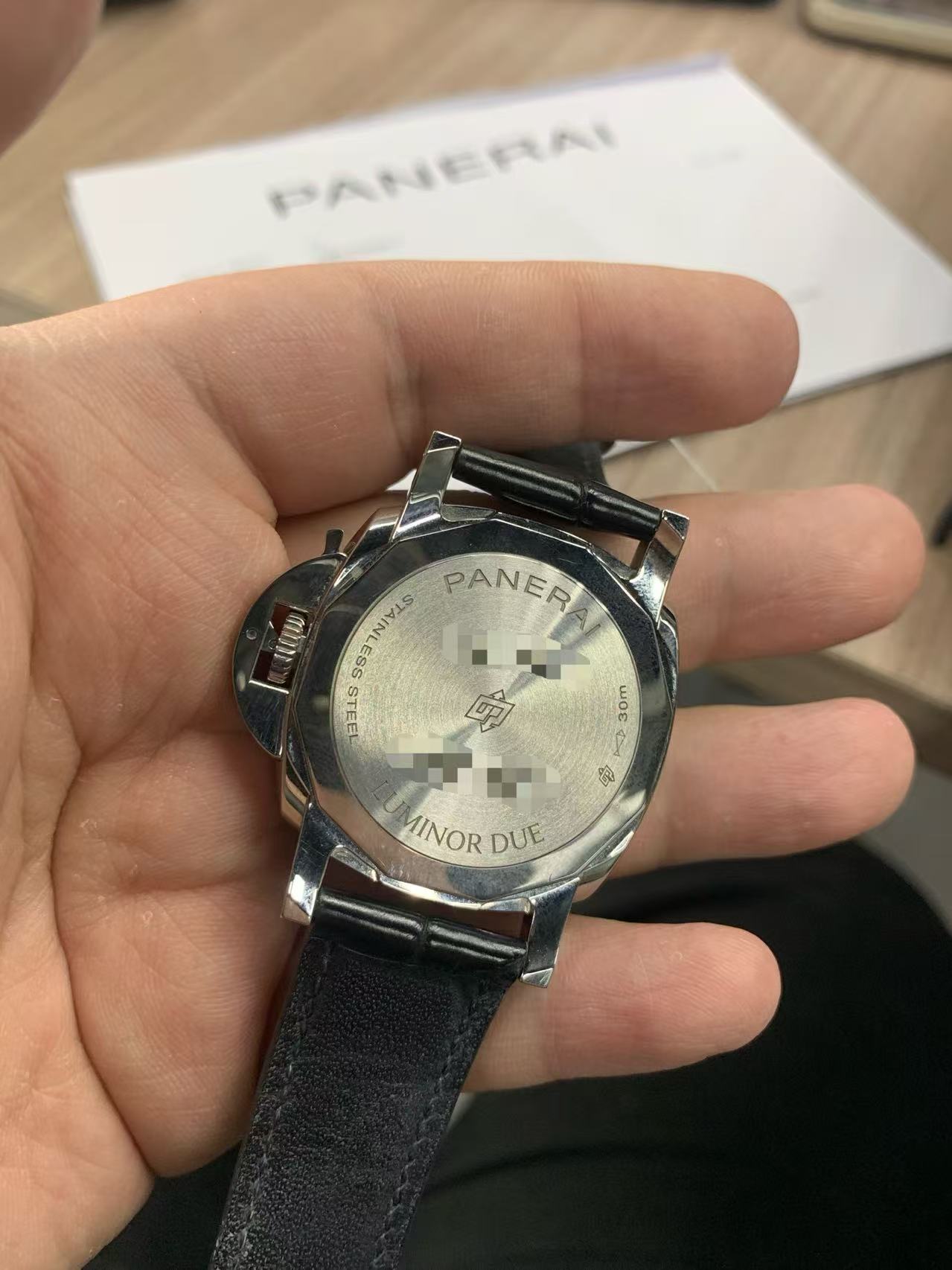 Panerai PAM01247 detail 2
