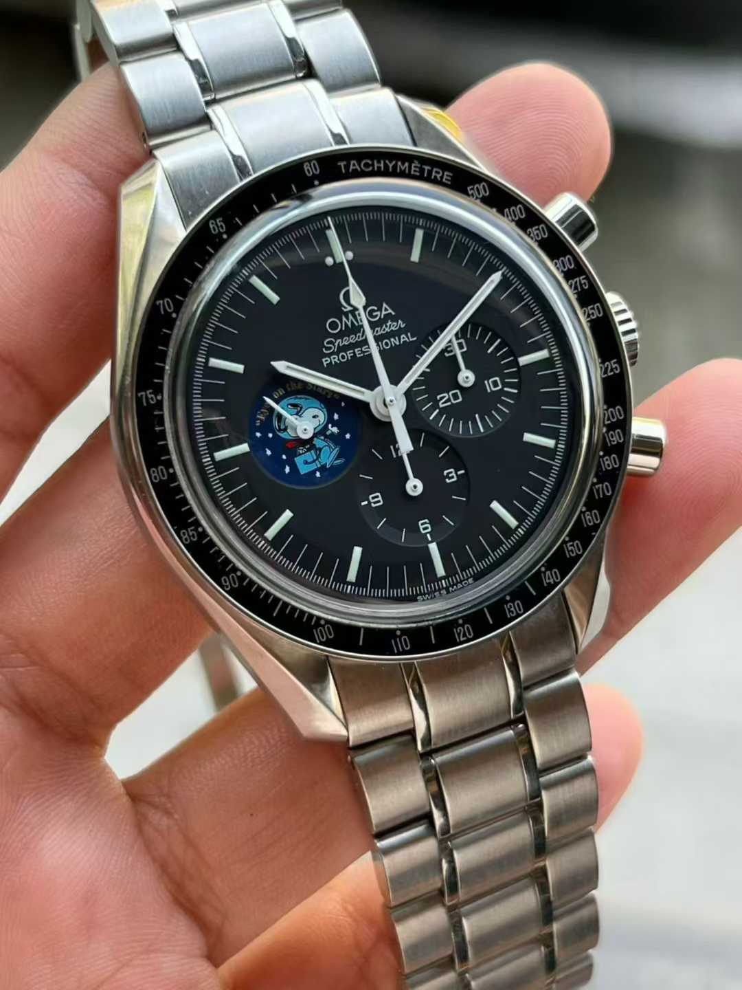 Omega 3578.51.00 detail 1
