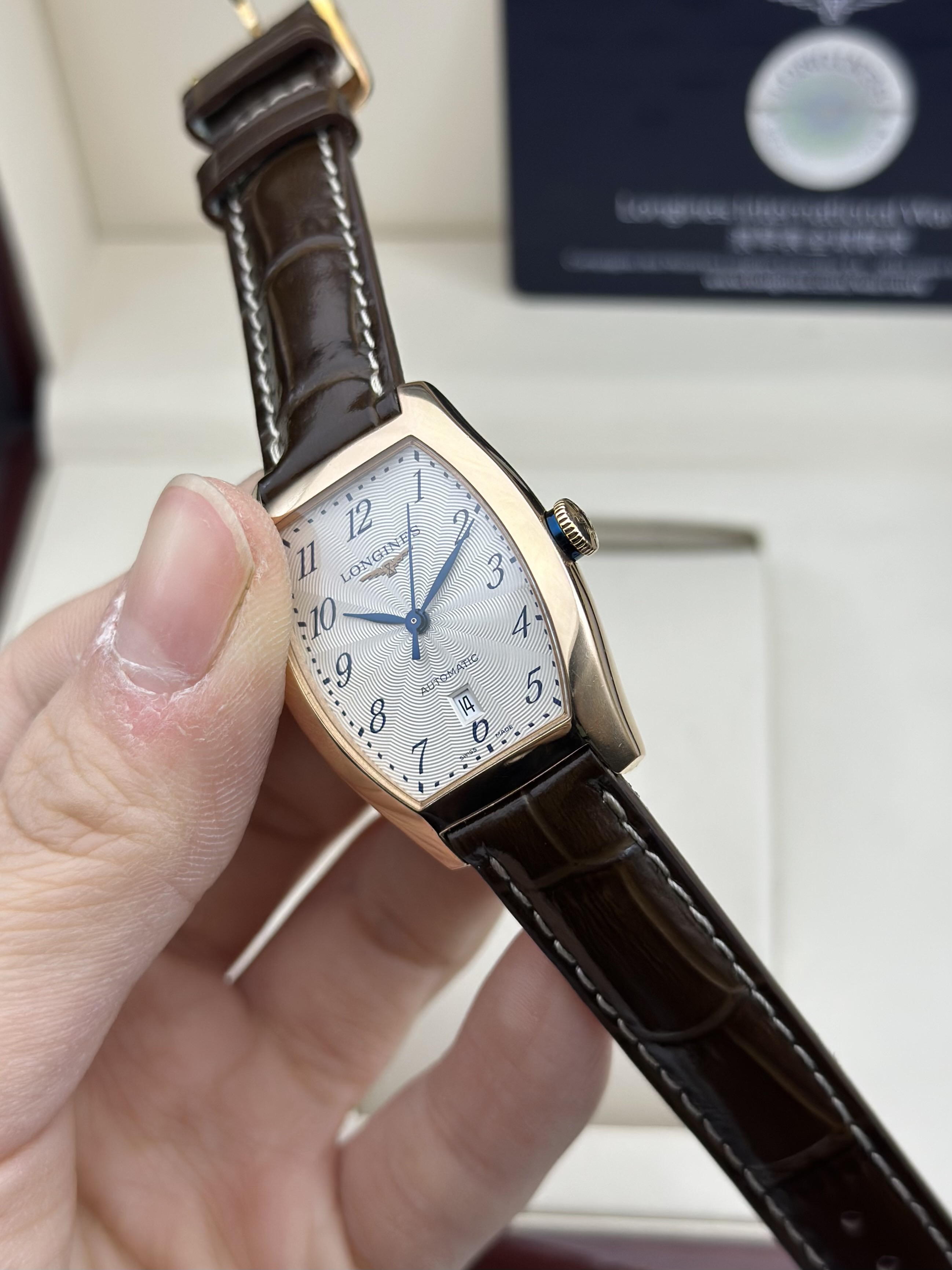 Longines L2.142.8.73.2 detail 3