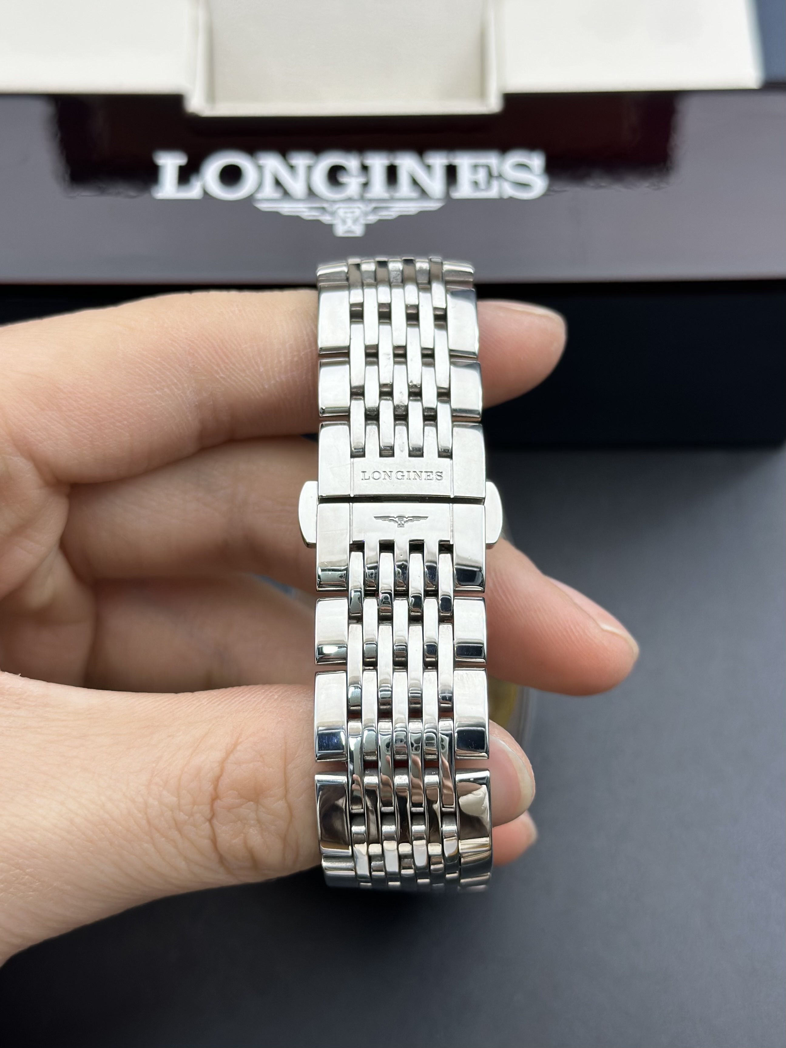 Longines L2.642.4.73.6 detail 3