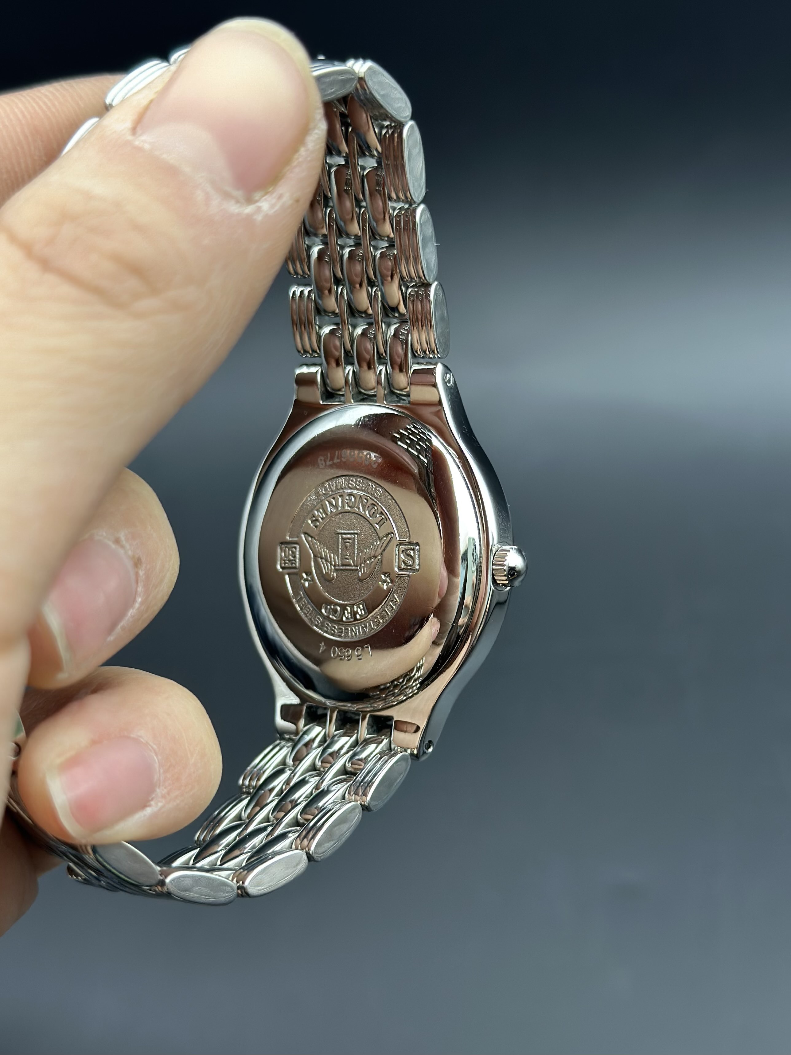 Longines L5.650.4 detail 6