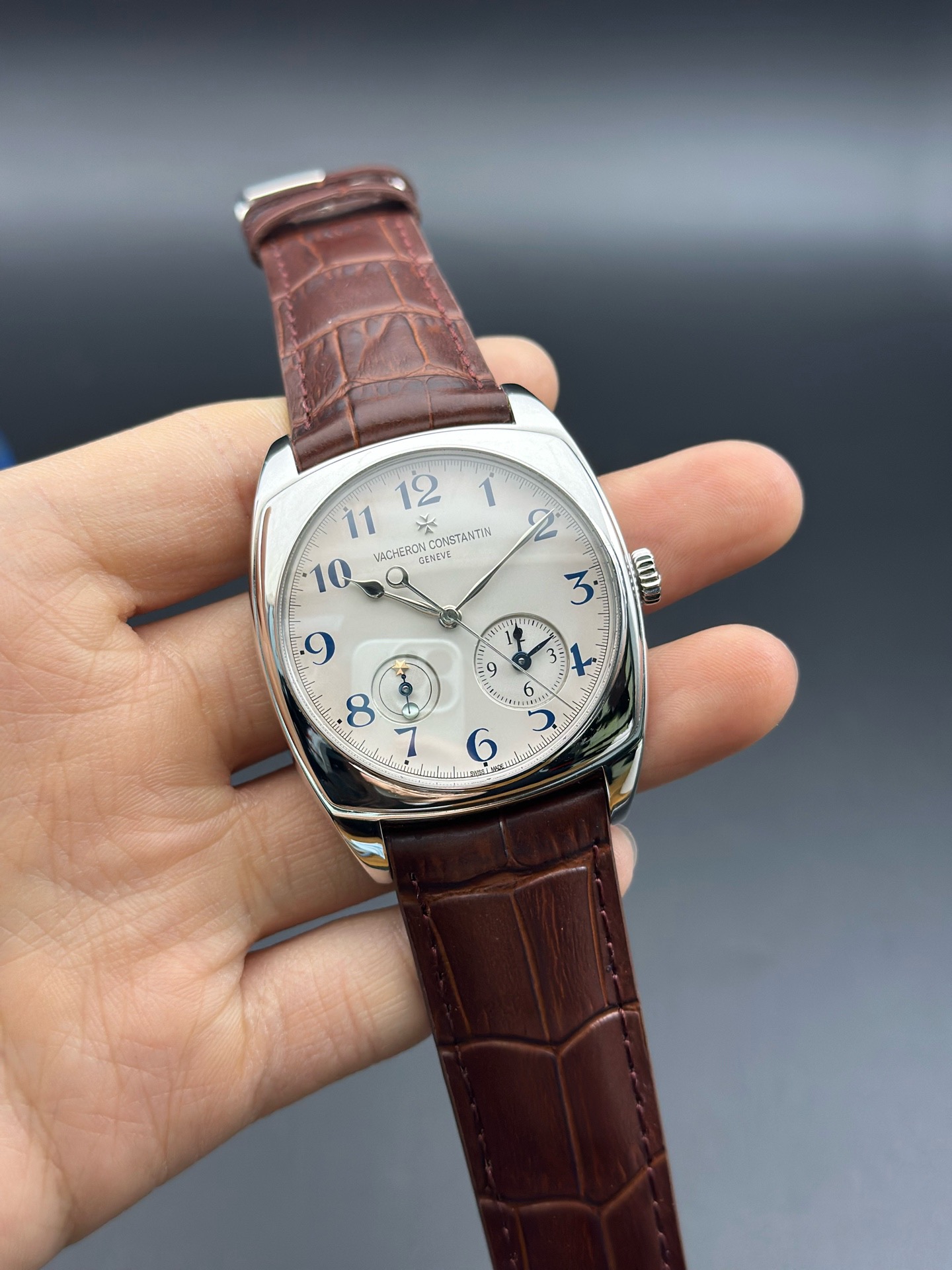 Patek Philippe 7810S / 000G-B050 detail 1