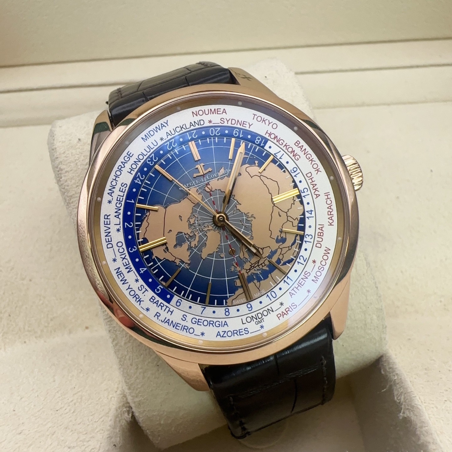Jaeger-LeCoultre 8102520 detail 1