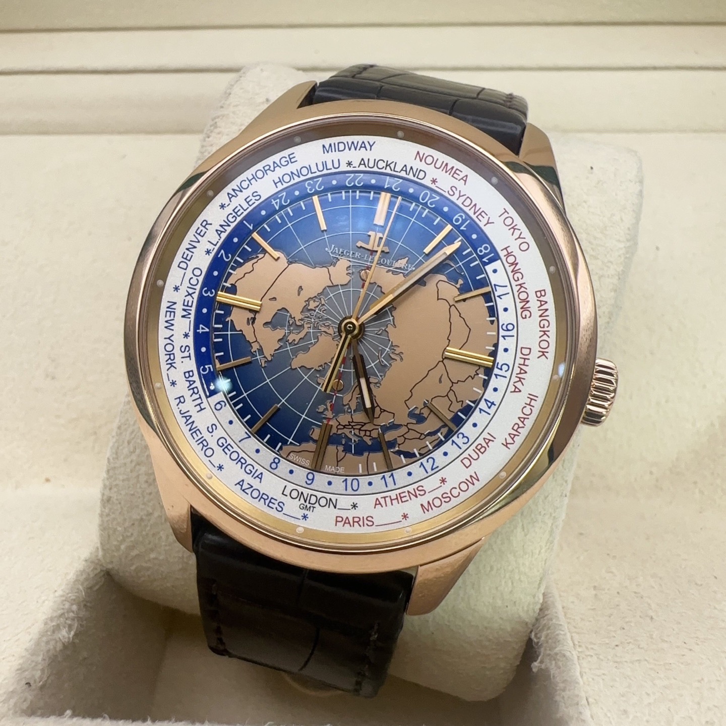 Jaeger-LeCoultre 8102520 detail 2