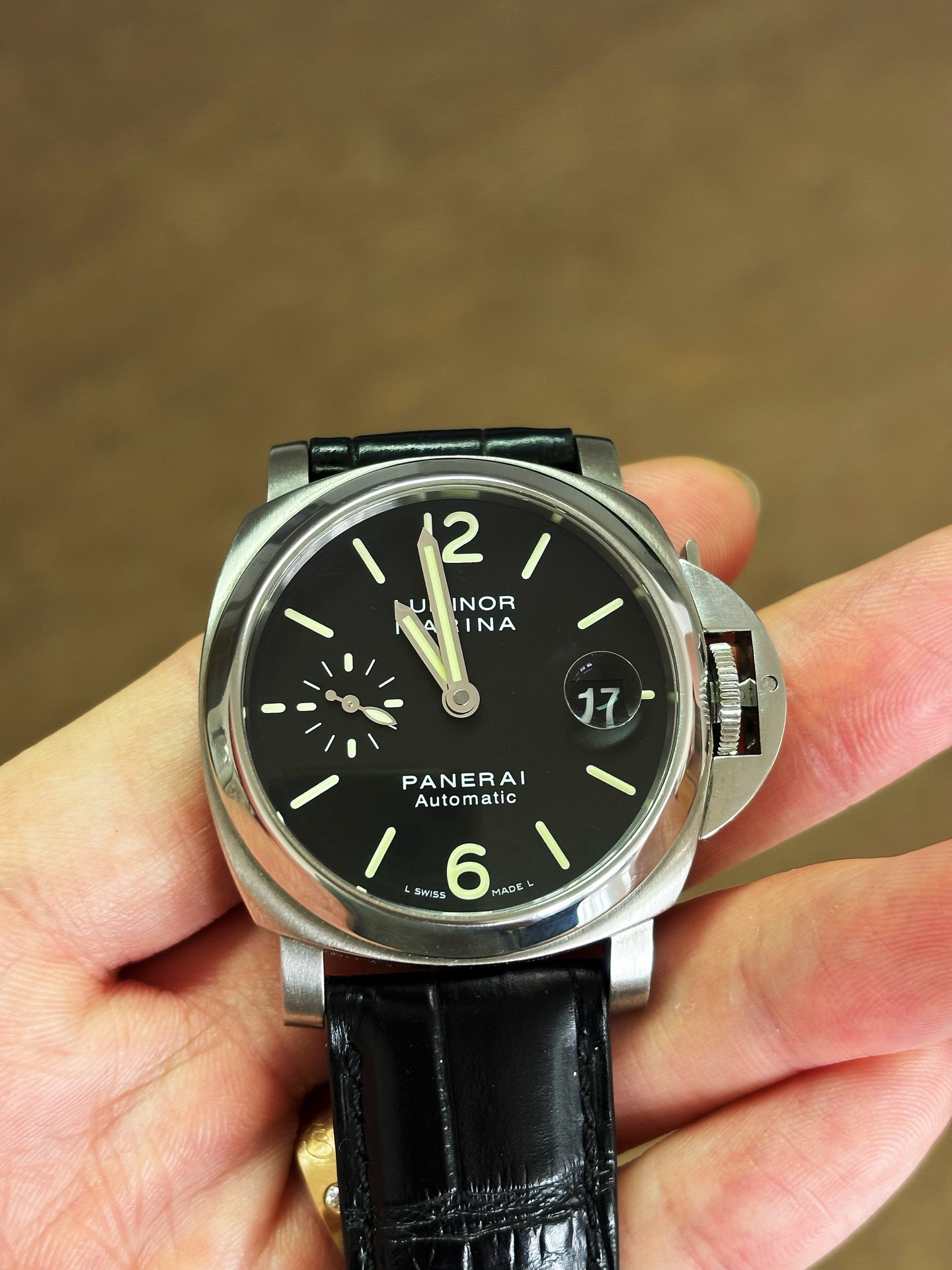 Panerai PAM01048