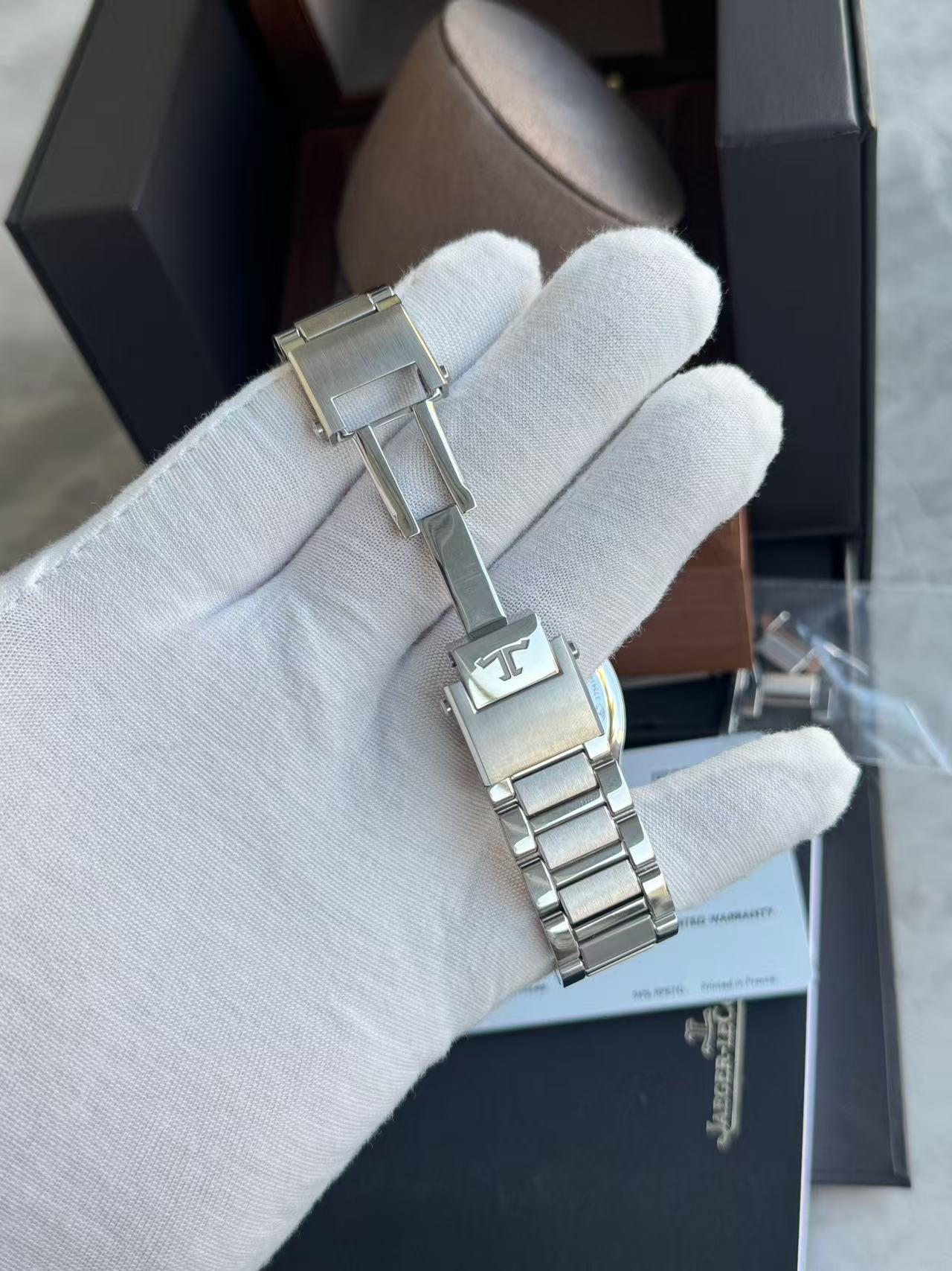 Jaeger-LeCoultre 4138180 detail 3