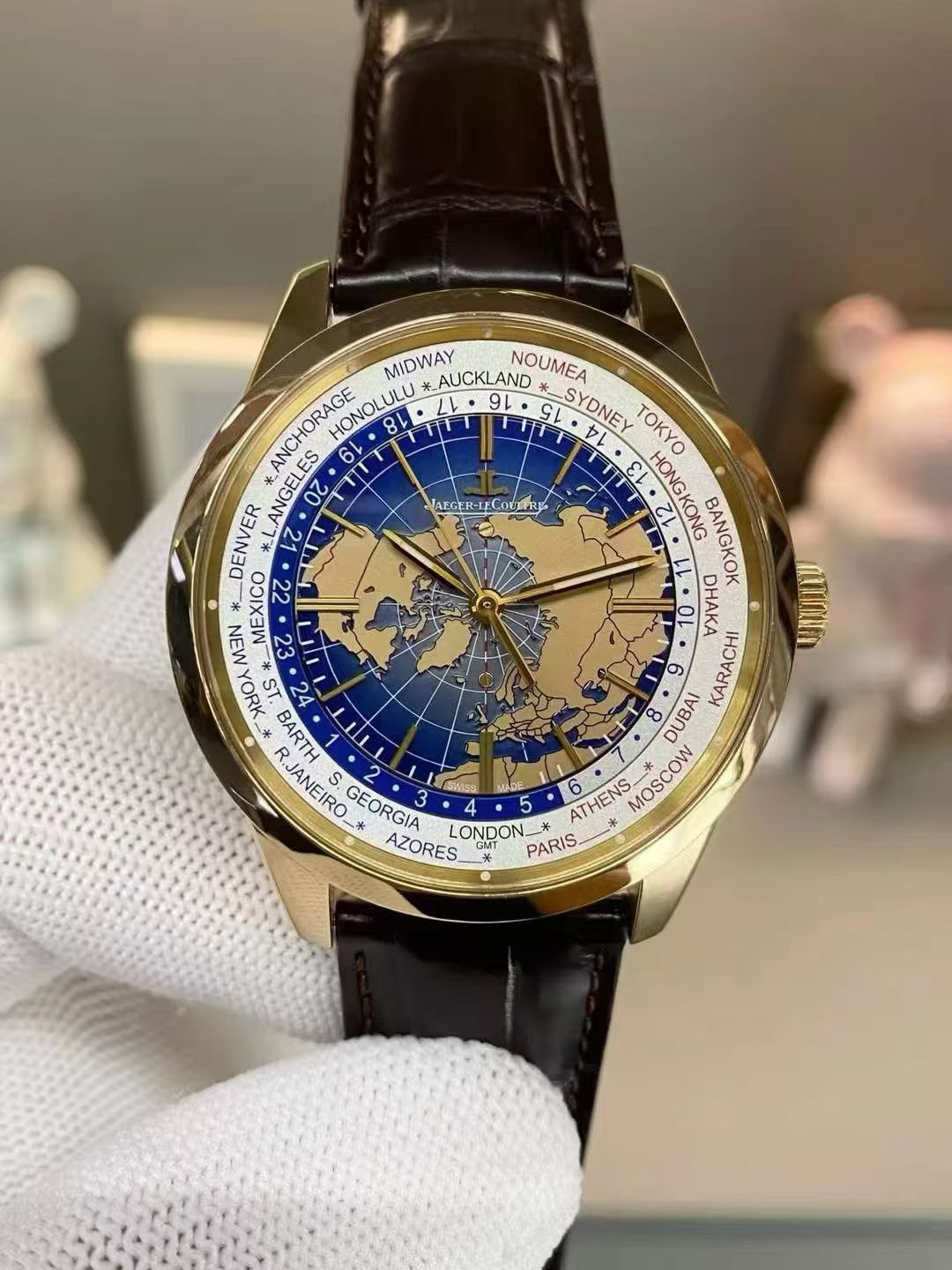 Jaeger-LeCoultre 8102520 detail 1