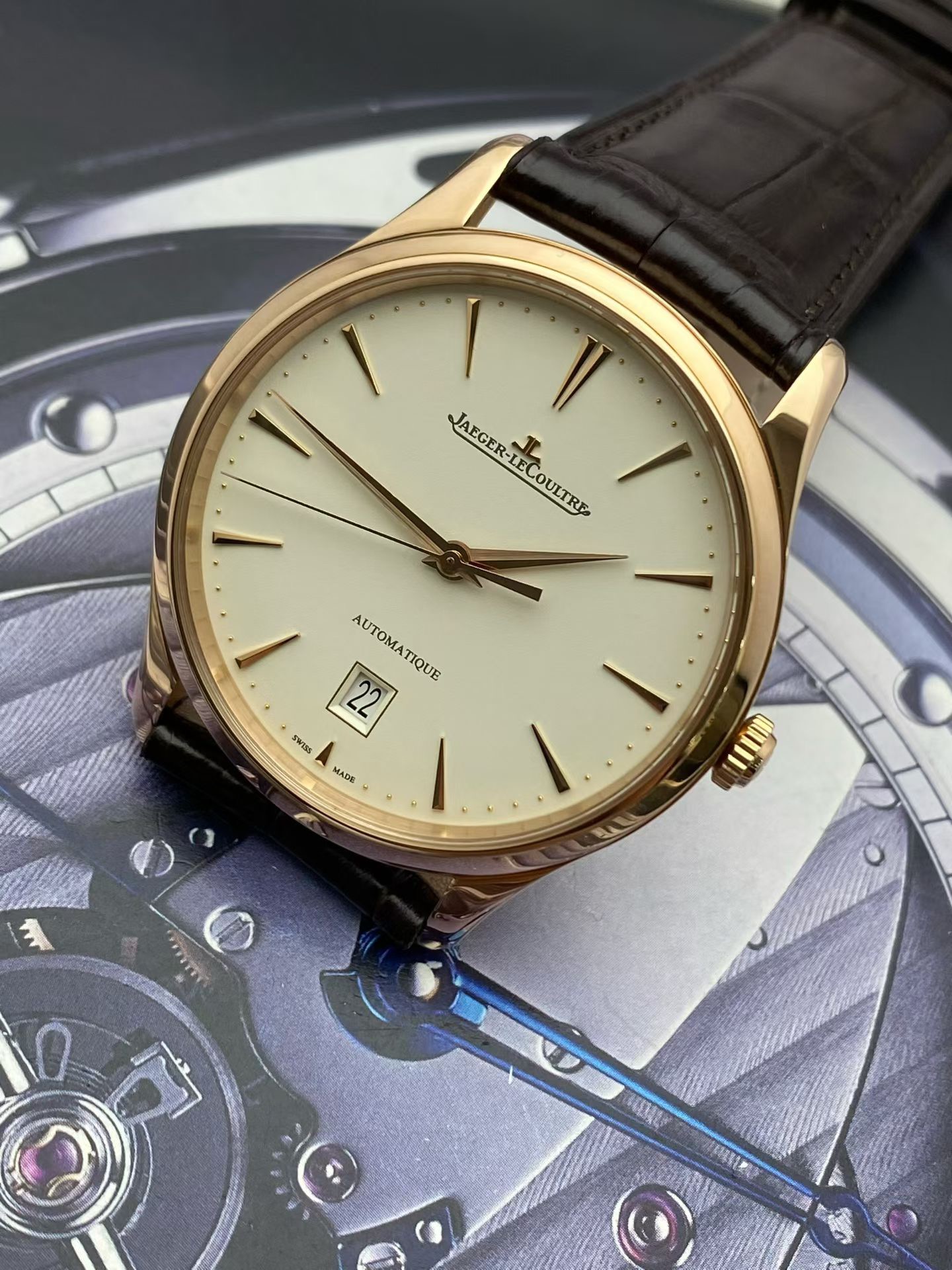 Jaeger-LeCoultre 1232510 detail 2