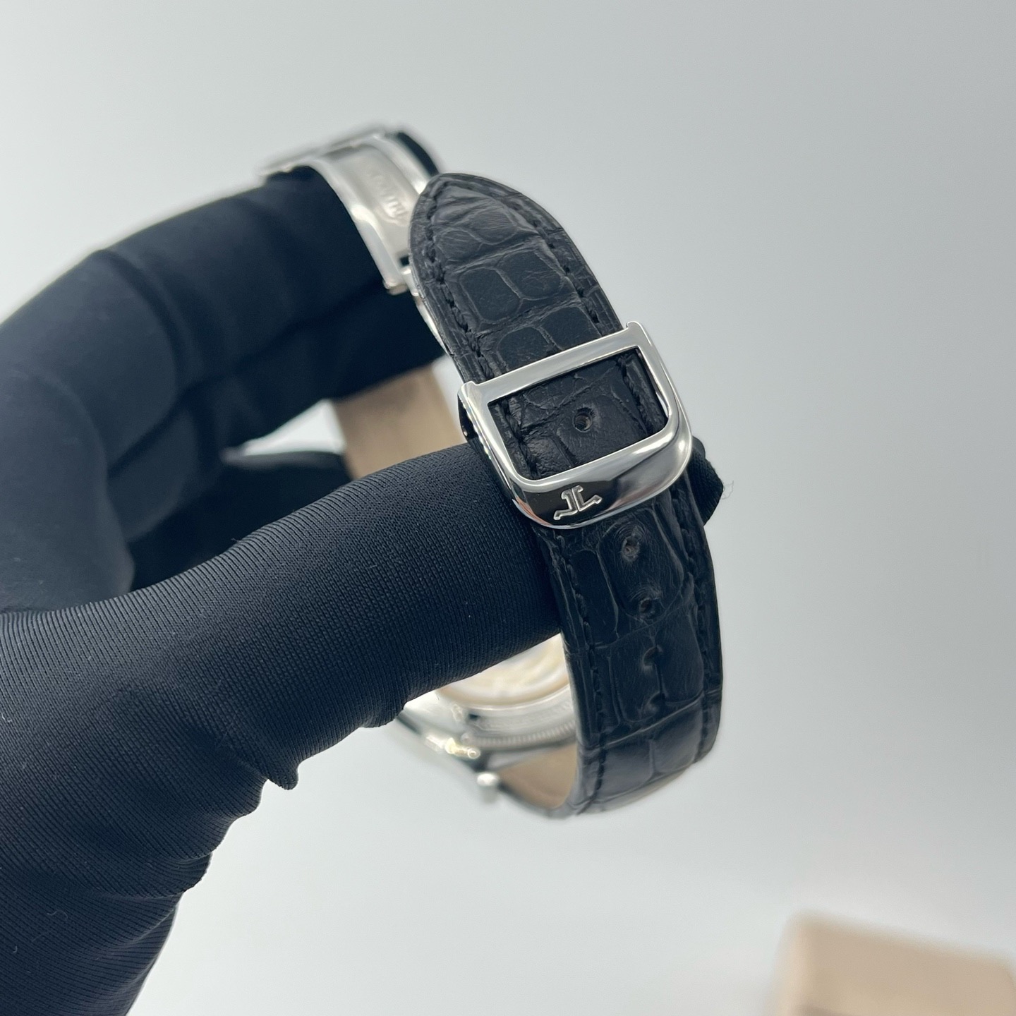 Jaeger-LeCoultre 142.8.92.S detail 4
