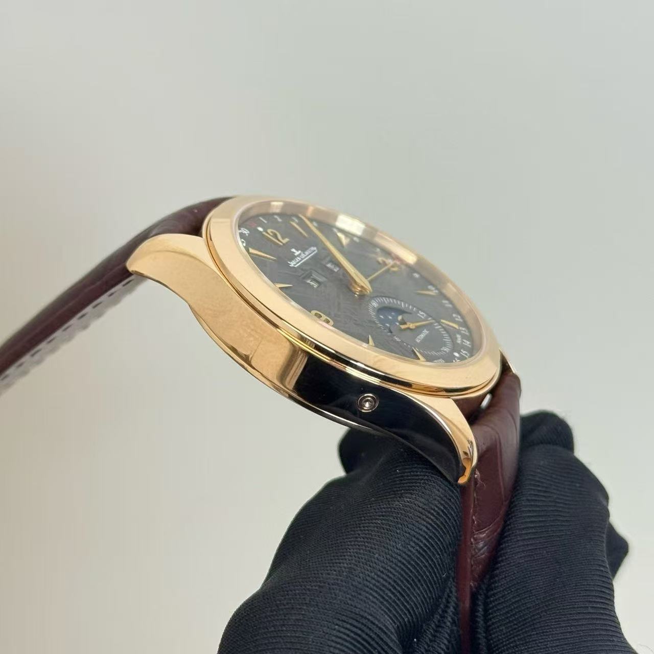 Jaeger-LeCoultre Q1552540 detail 1