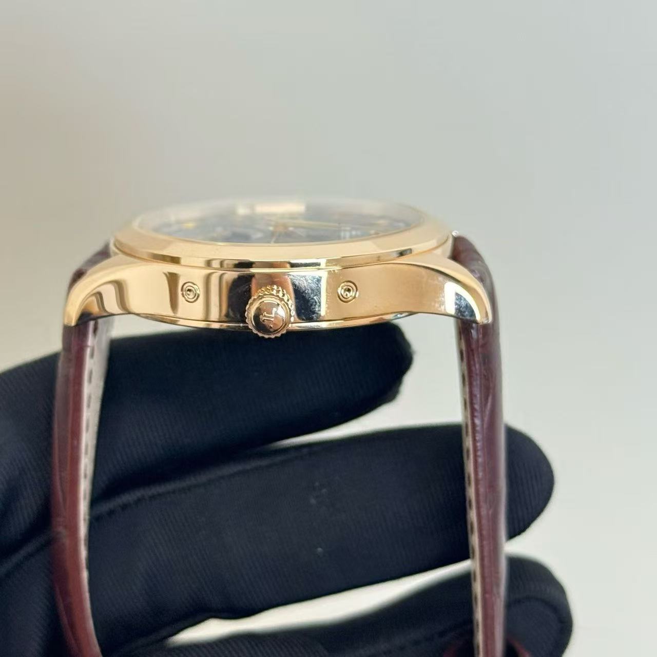 Jaeger-LeCoultre Q1552540 detail 2