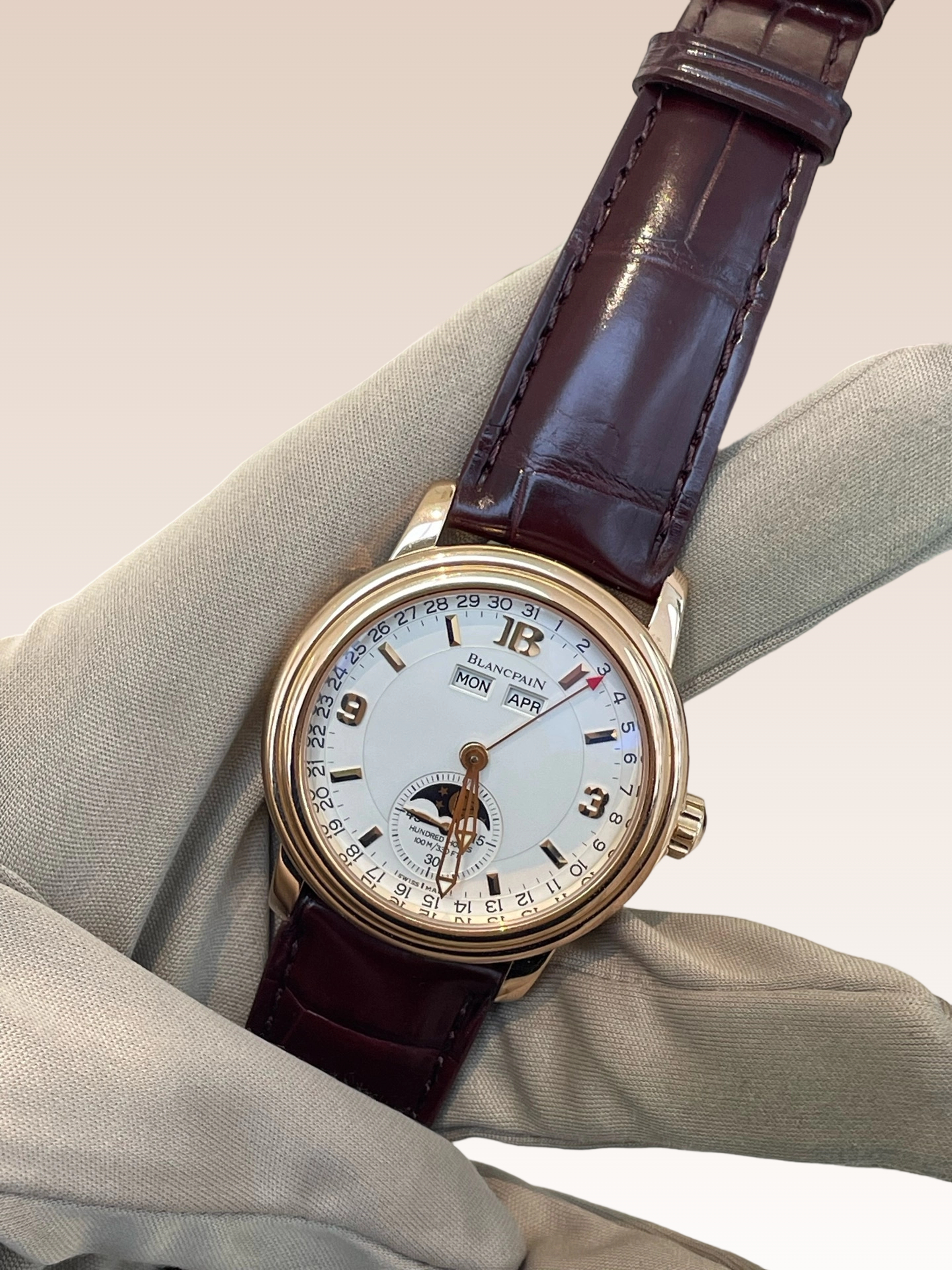 Blancpain 3563A-3642A-53B detail 3