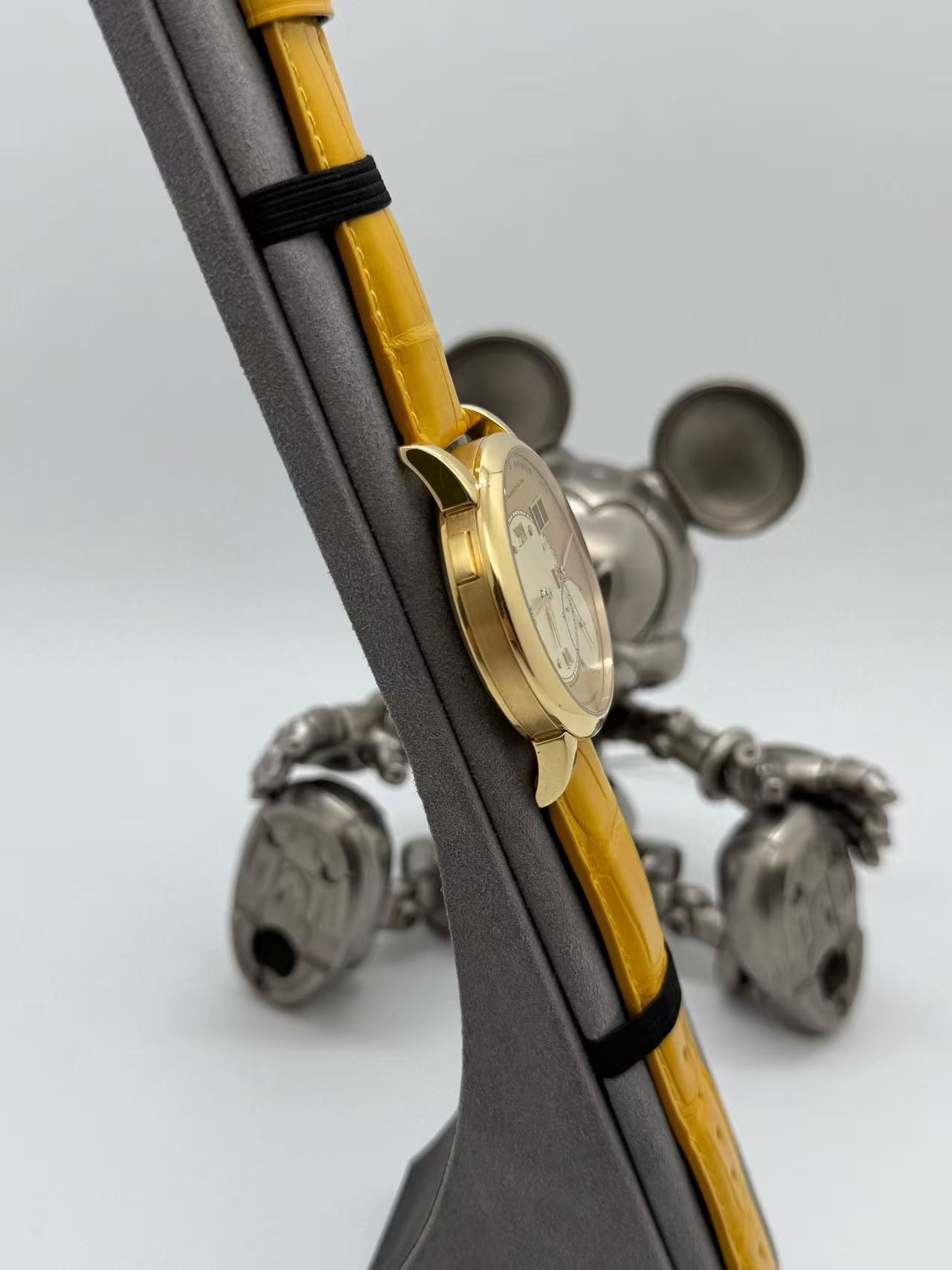 A. Lange & S&ouml;hne 115.021 detail 2