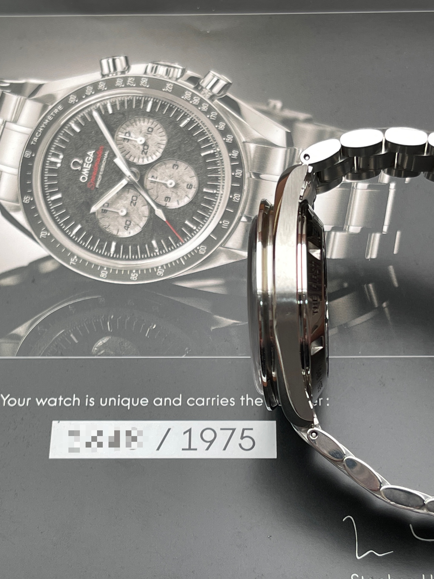 Omega 311.30.42.30.99.001 detail 1