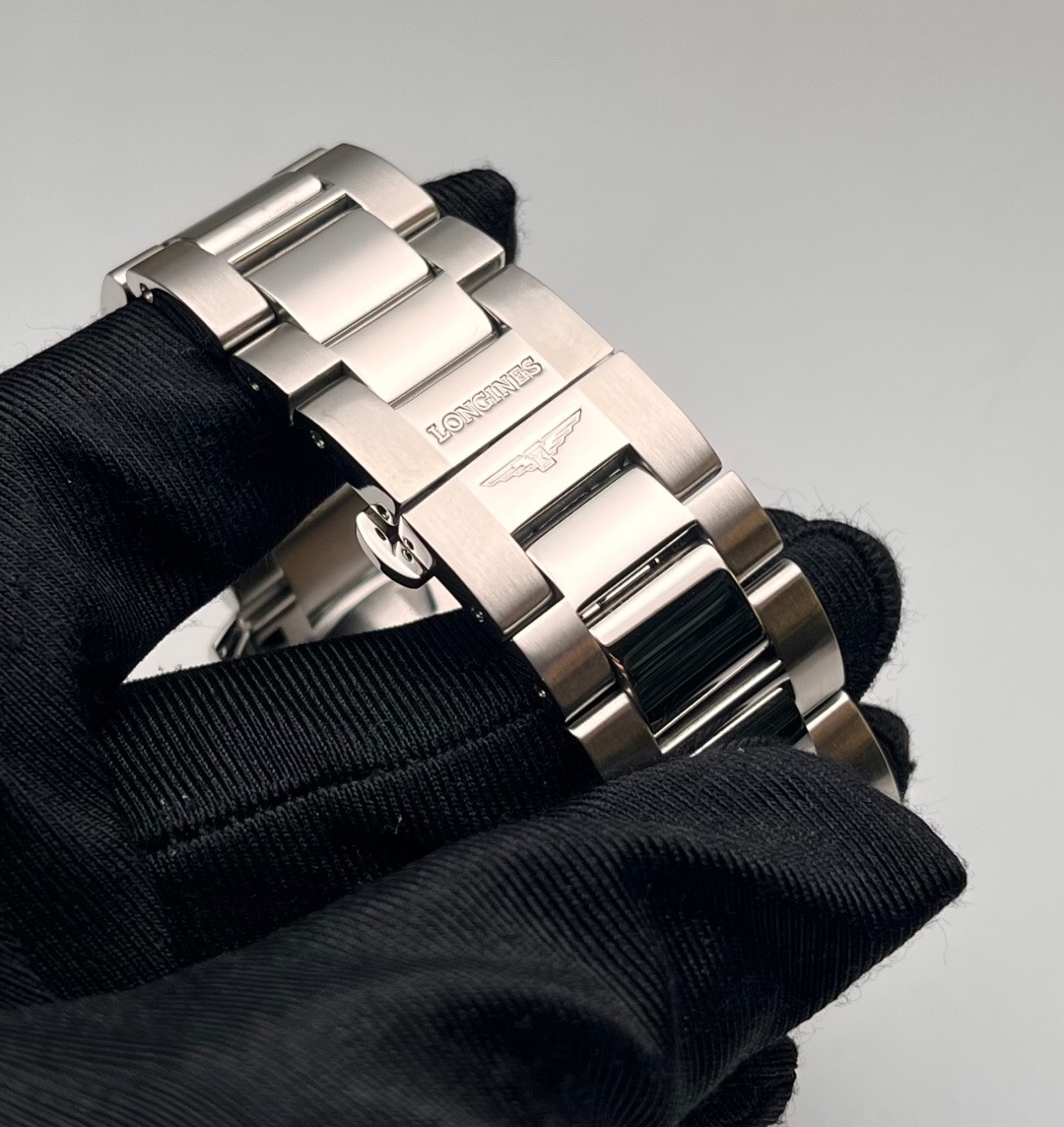 Longines L3.777.4.76.6 detail 4