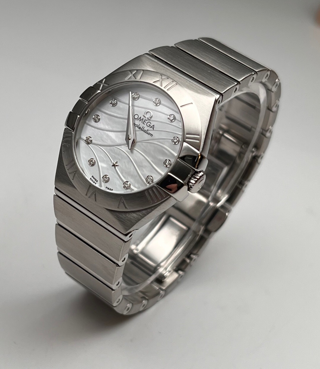 Omega 123.10.27.60.55.003 detail 4