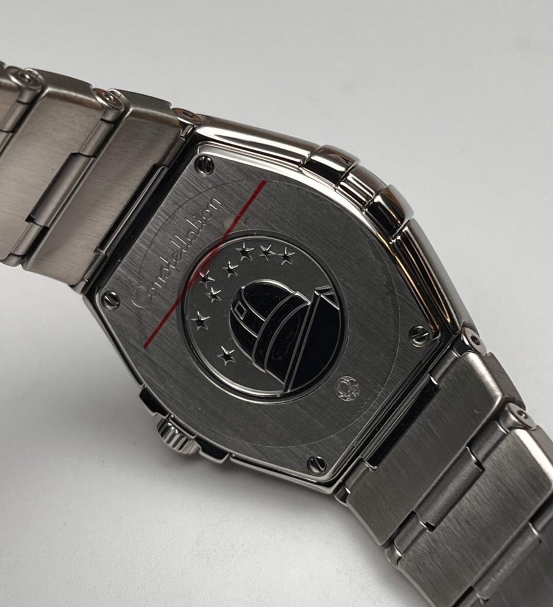 Omega 123.10.27.60.55.003 detail 6