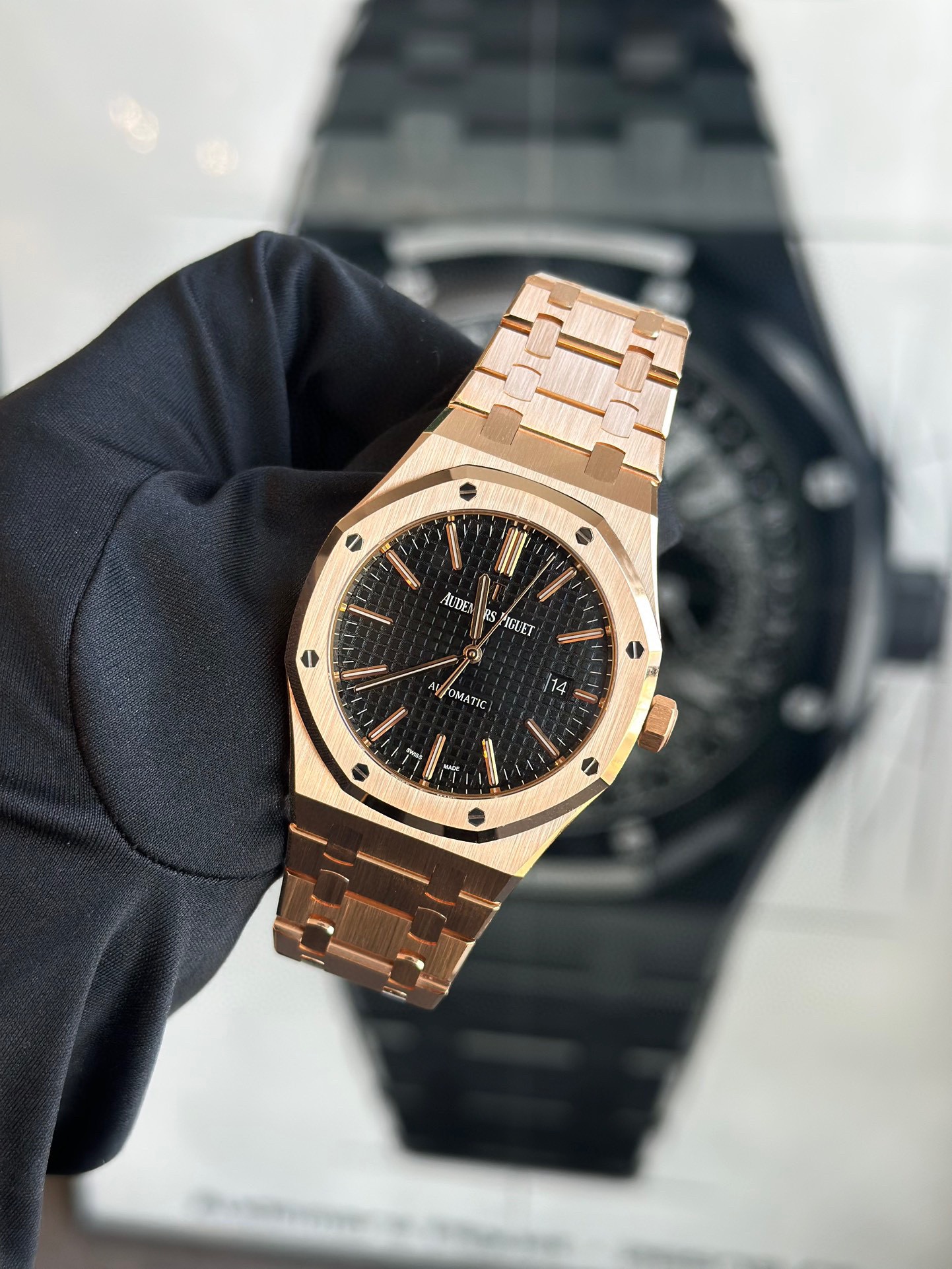 Audemars Piguet 15400OR.OO.1220OR.01 detail 2