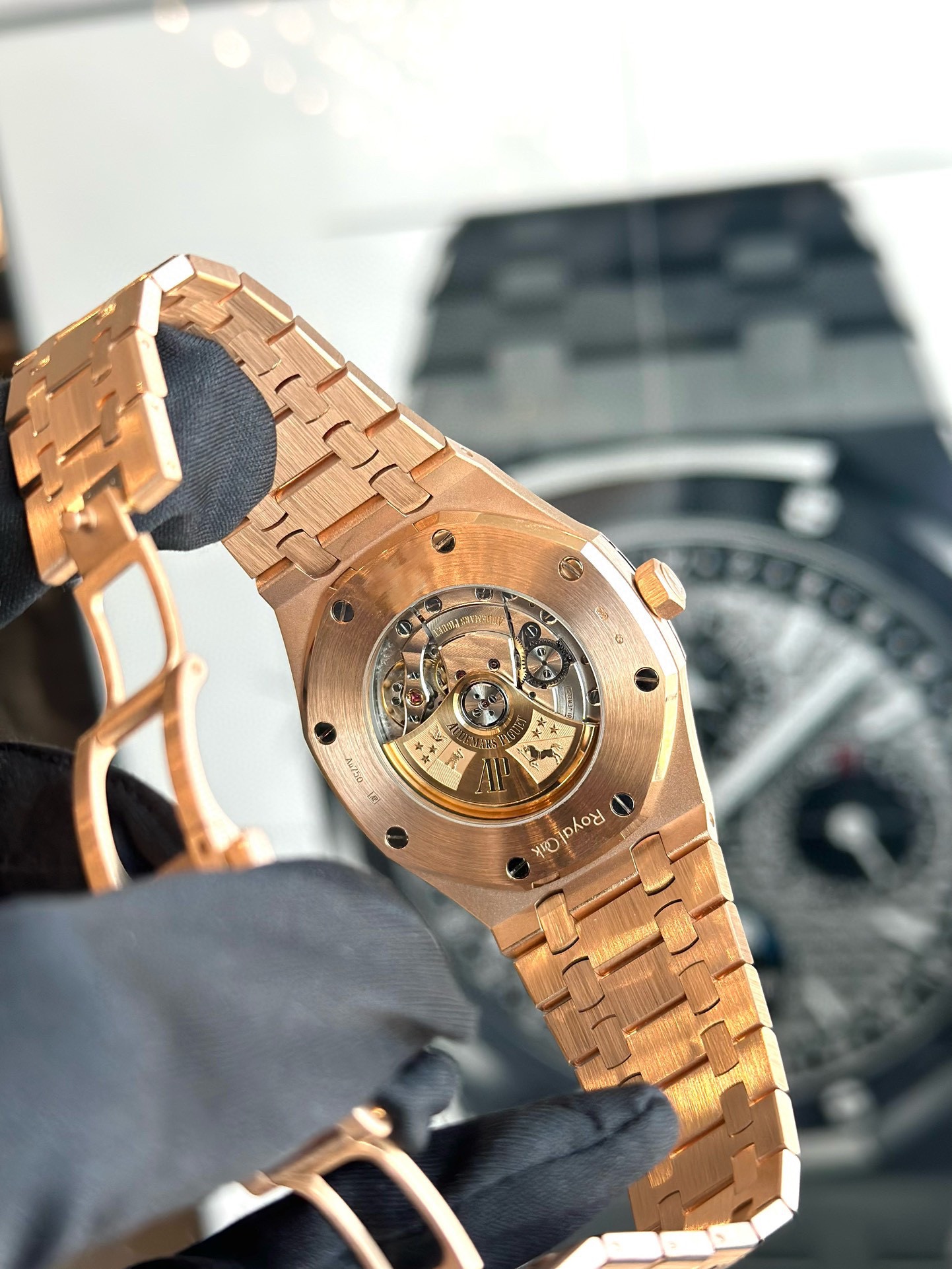 Audemars Piguet 15400OR.OO.1220OR.01 detail 4