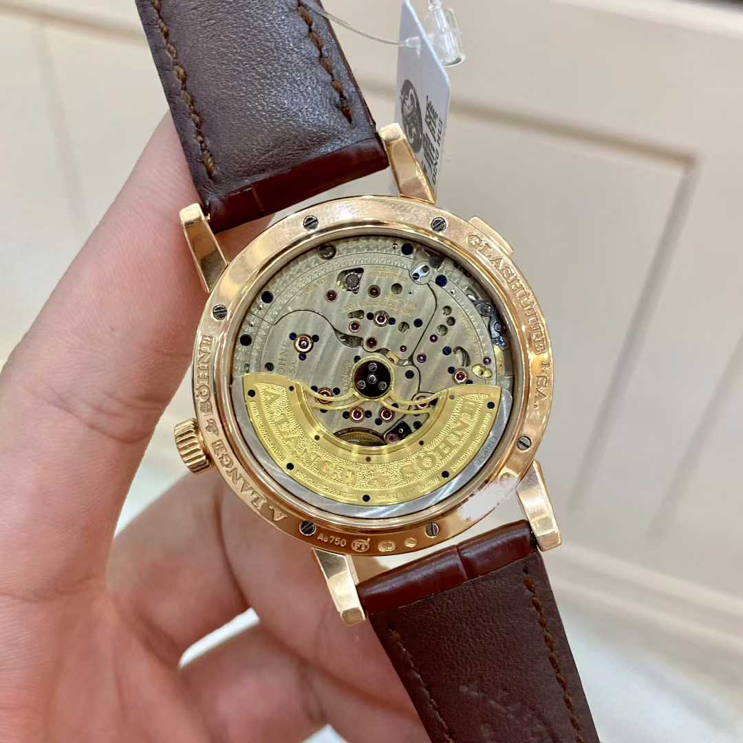 A. Lange & S&ouml;hne 320.032 detail 4
