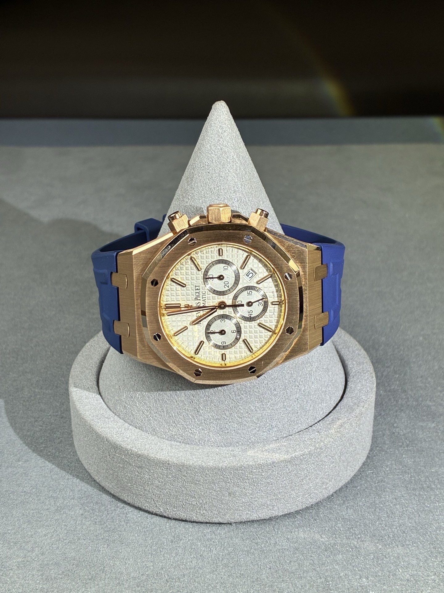 Audemars Piguet 26320OR detail 3