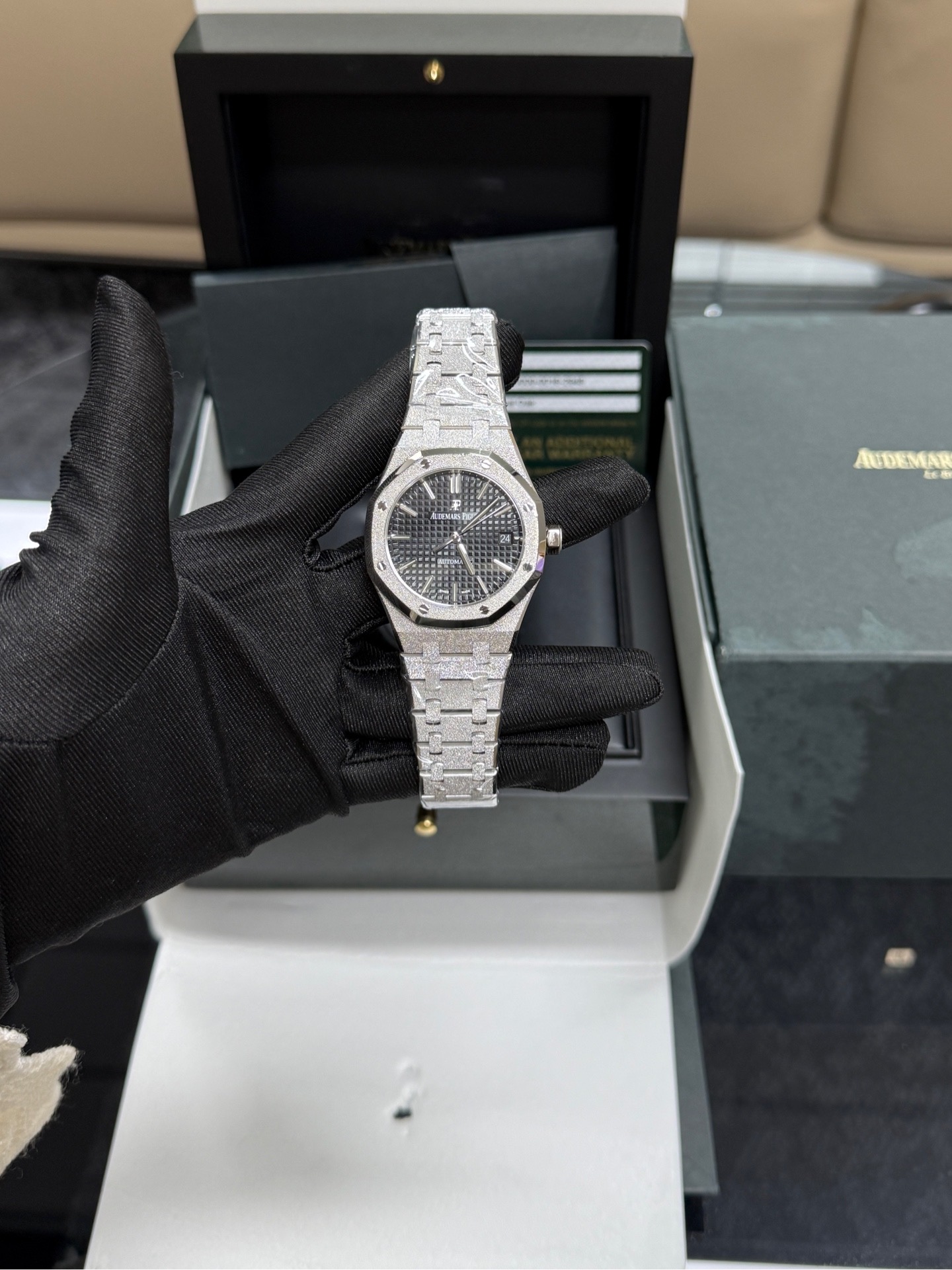 Audemars Piguet 15454BC.GG.1259BC.03