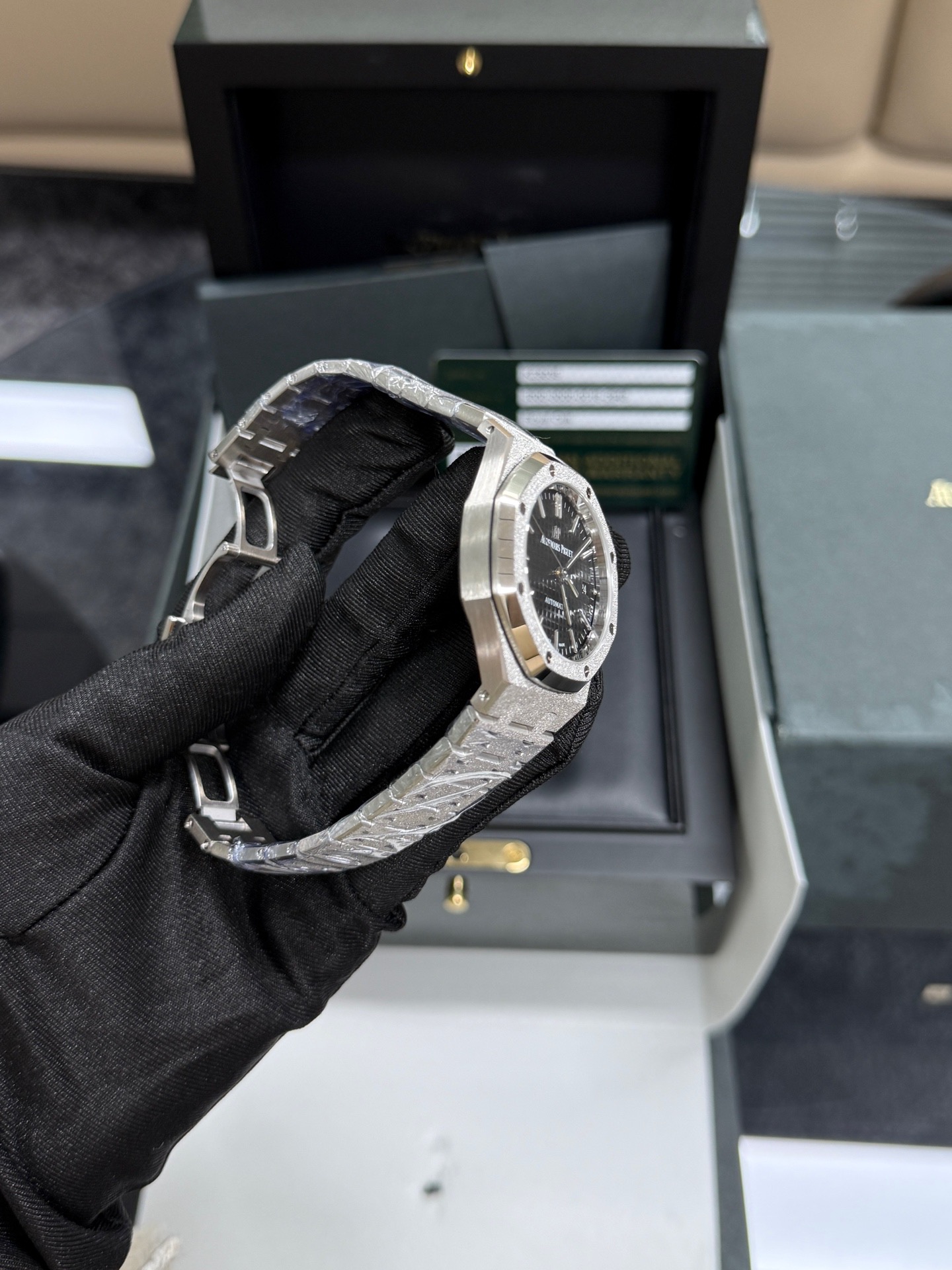 Audemars Piguet 15454BC.GG.1259BC.03 detail 5