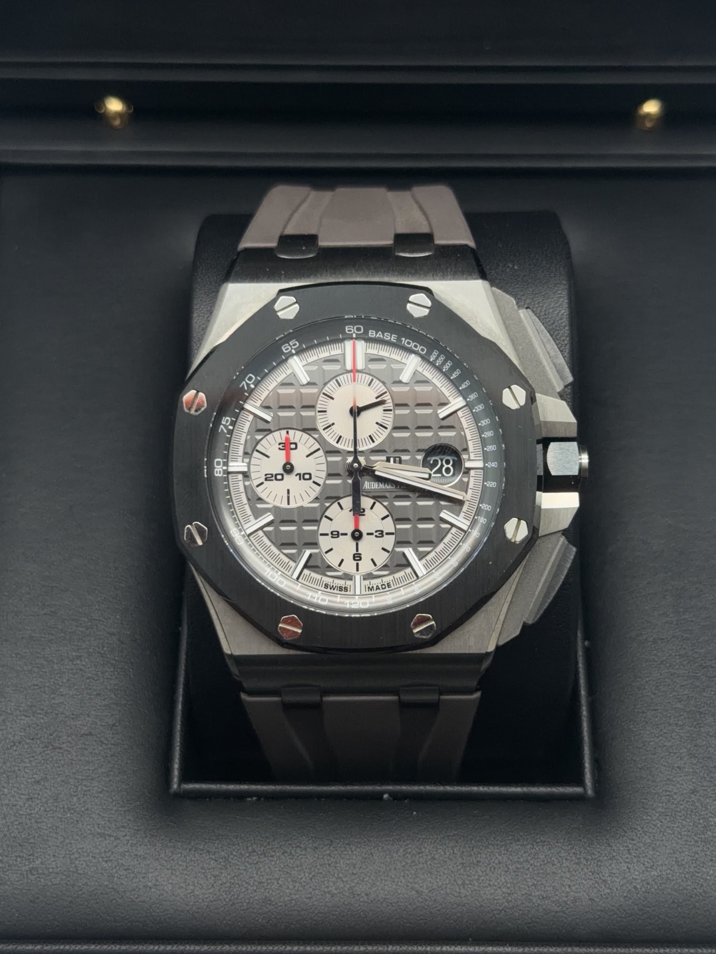 Audemars Piguet 26400IO.OO.A004CA.01