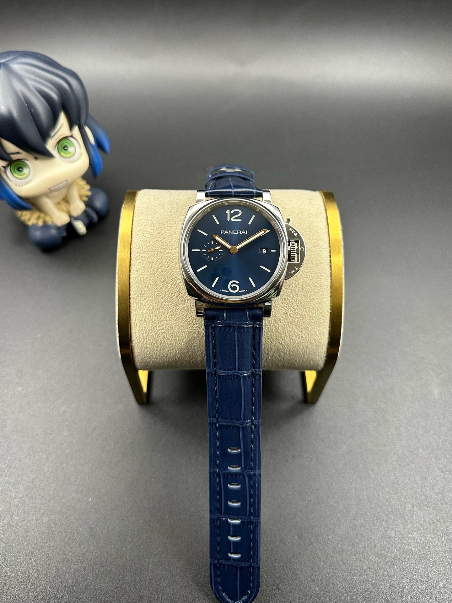 Panerai PAM01274 detail 2