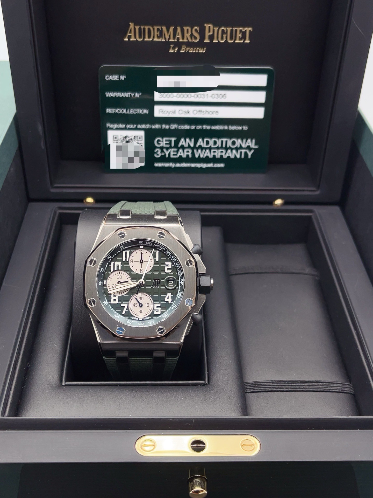 Audemars Piguet 26238TI.OO.A056CA.01 detail 3