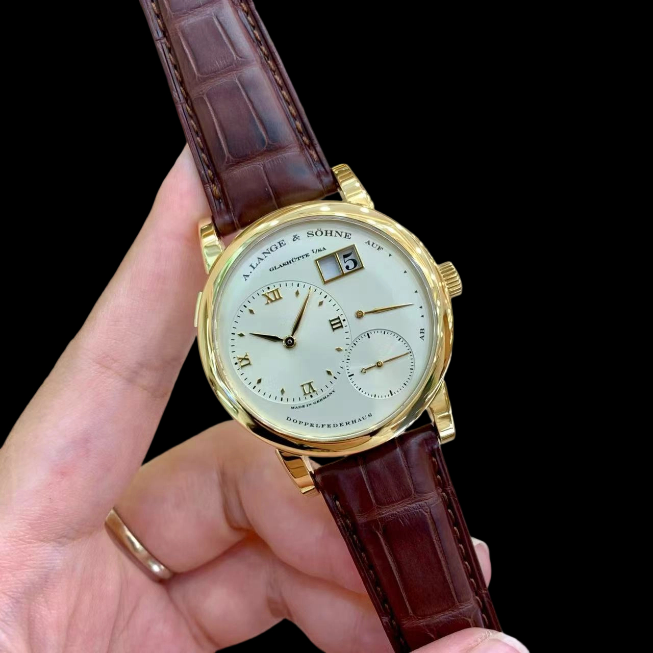 A. Lange & S&ouml;hne 101.021 detail 1