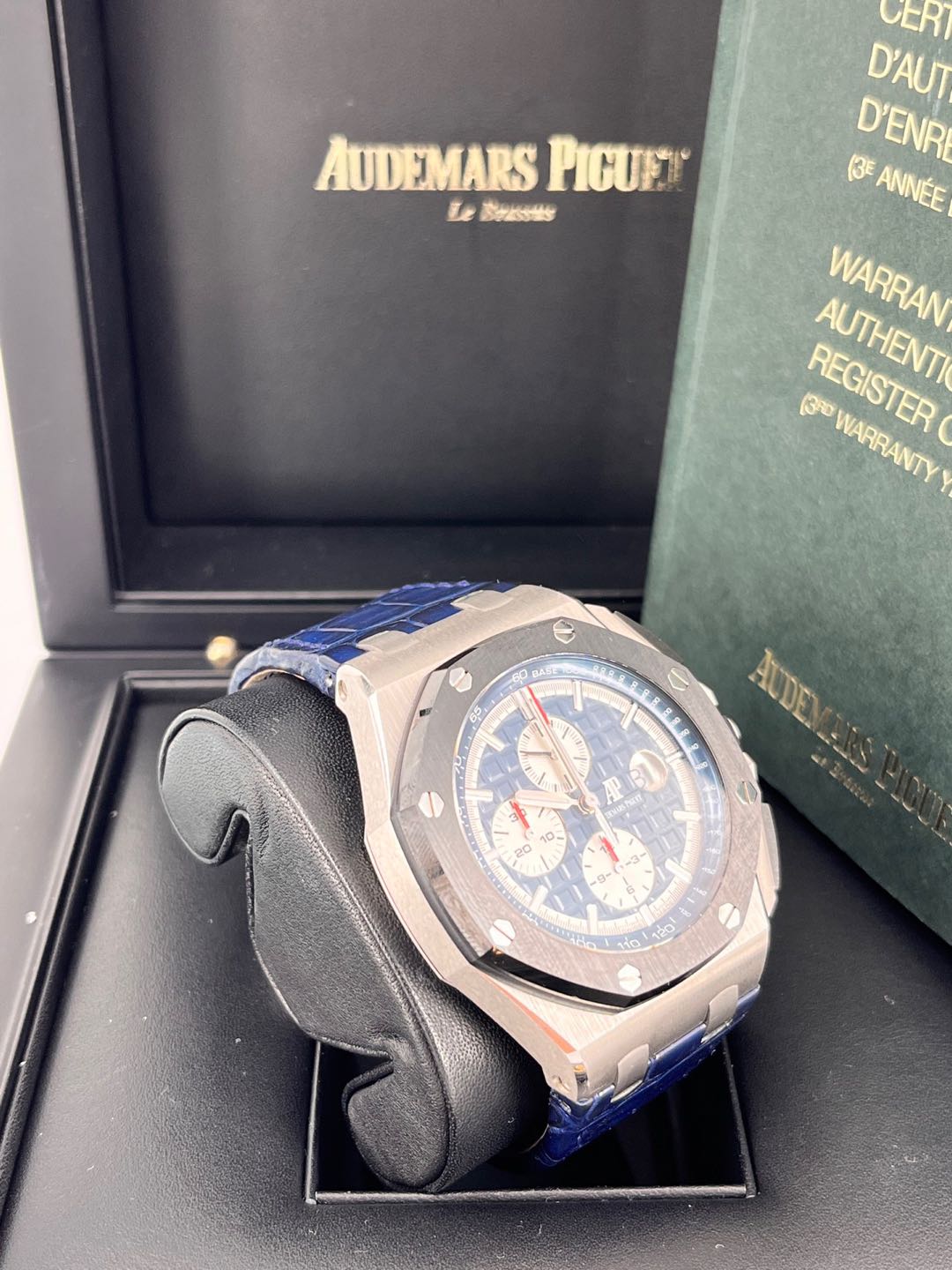 Audemars Piguet 26401PO.OO.A018CR.01 detail 2