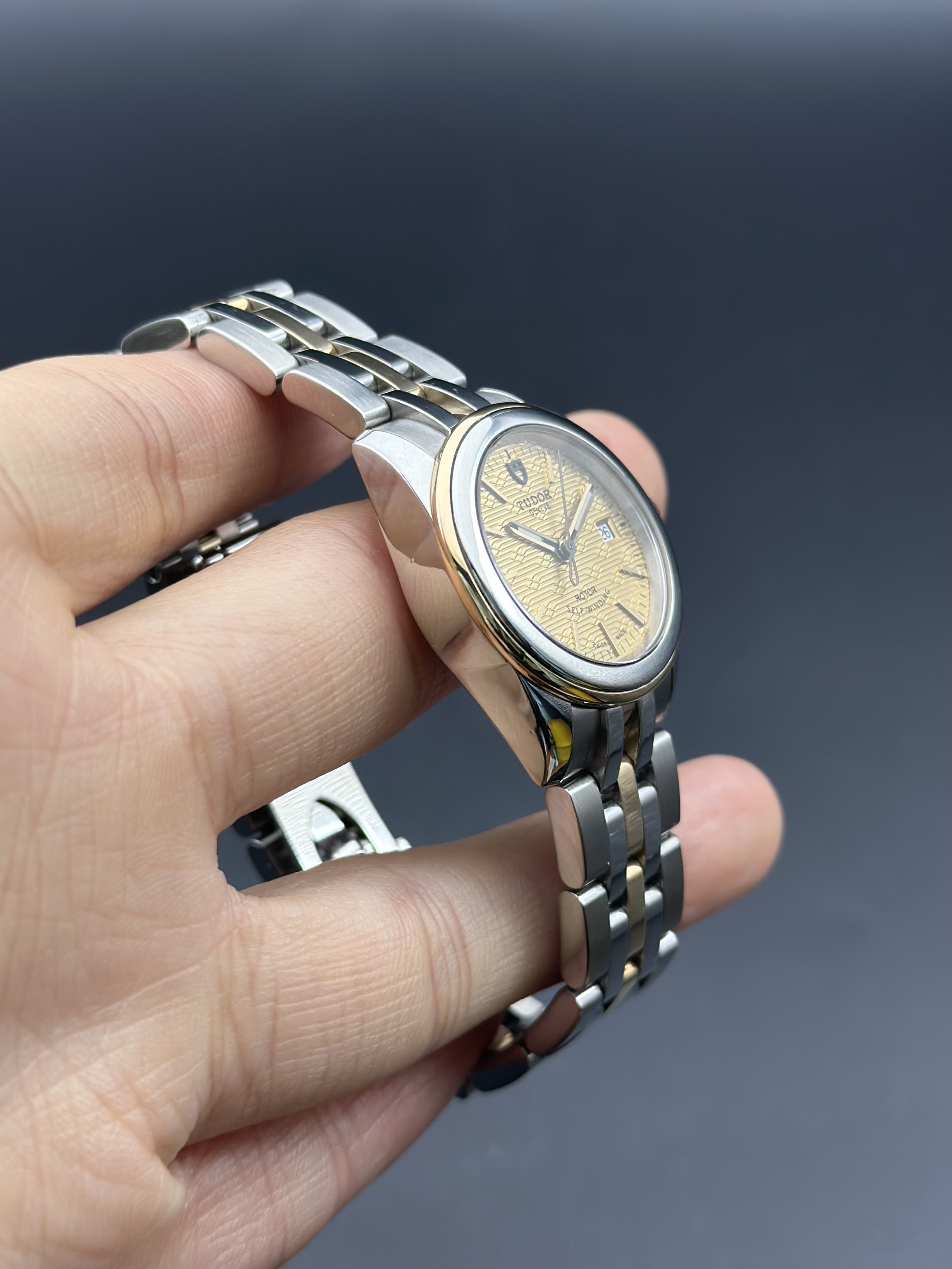 Tudor M51003-0006 detail 3