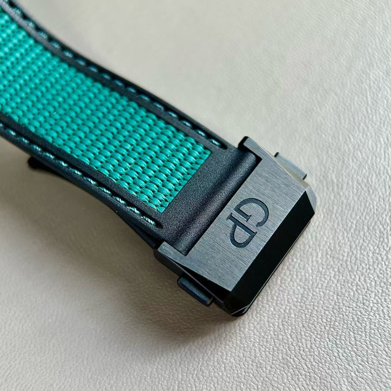 Girard Perregaux 81060-41-3071-1CX detail 6