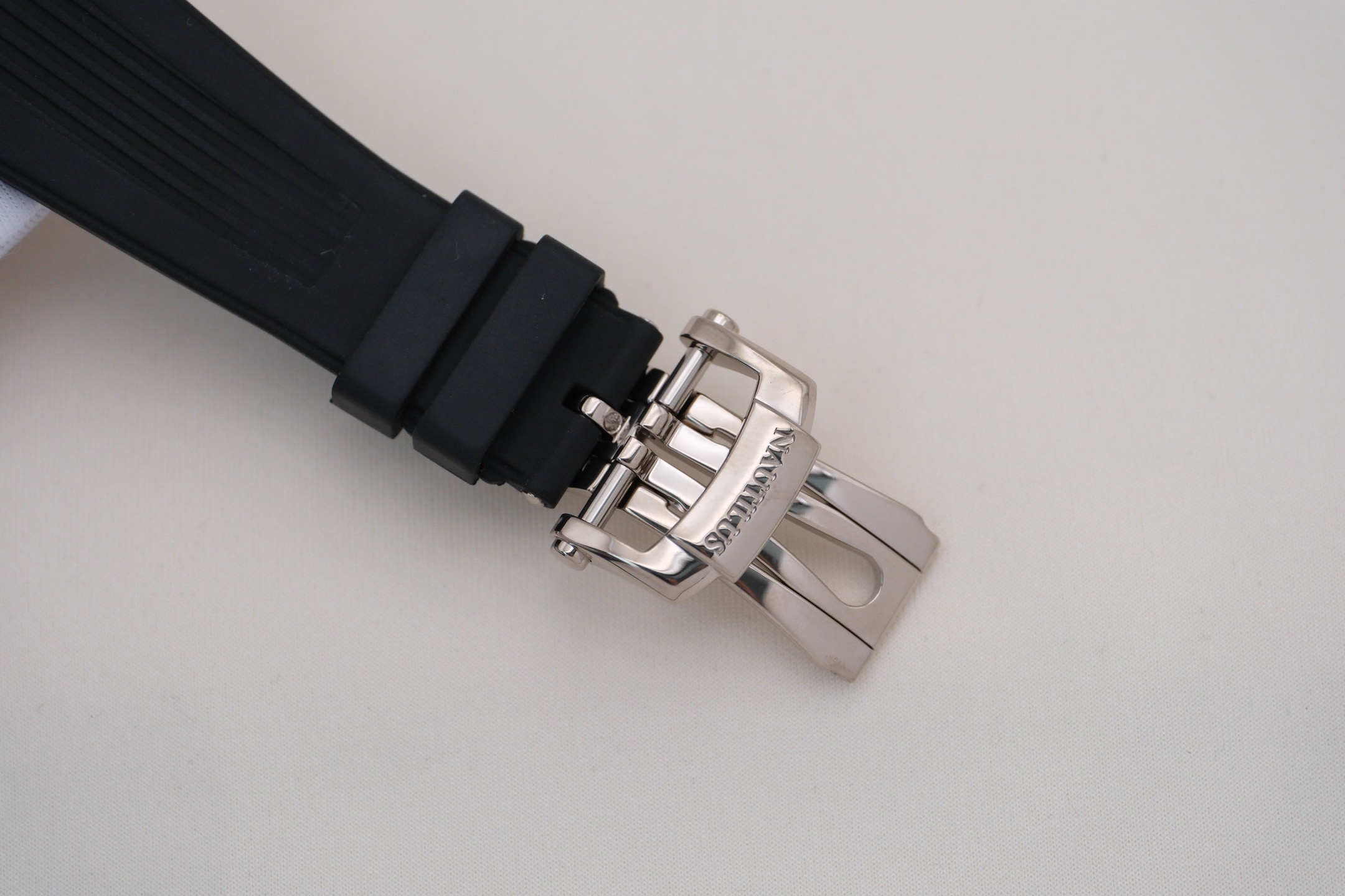 Patek Philippe 5712G-001 detail 6