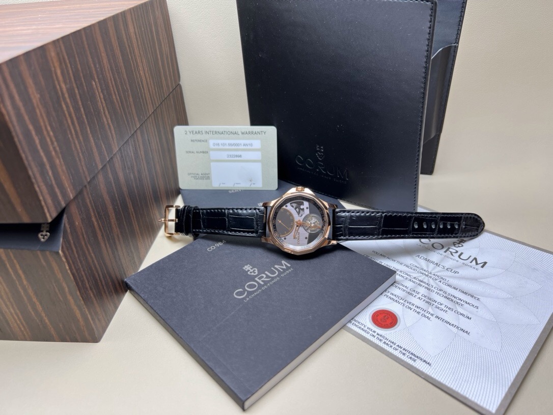 Corum A016 / 02673 detail 7