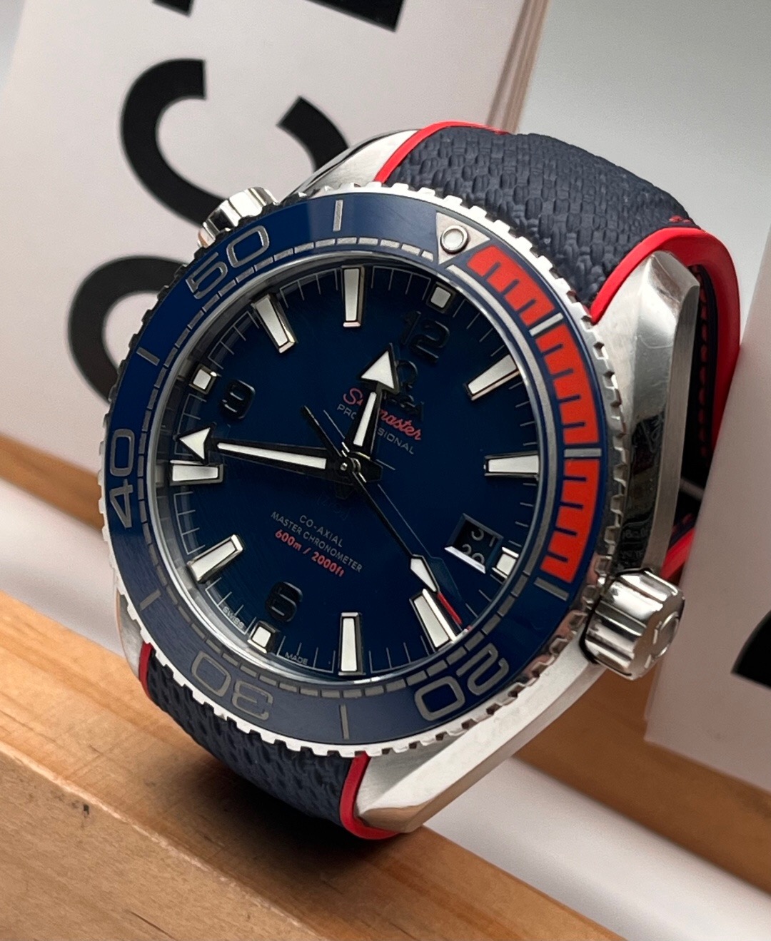 Omega 522.32.44.21.03.001 detail 4