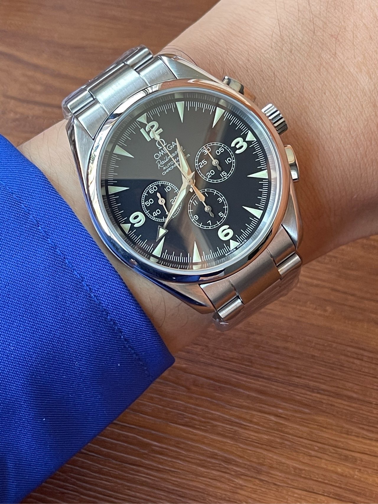Omega 2512.52.00 detail 4