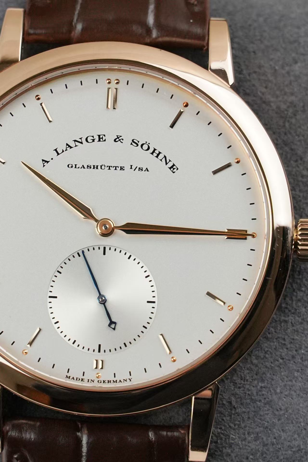 A. Lange & S&ouml;hne 307.032 detail 3