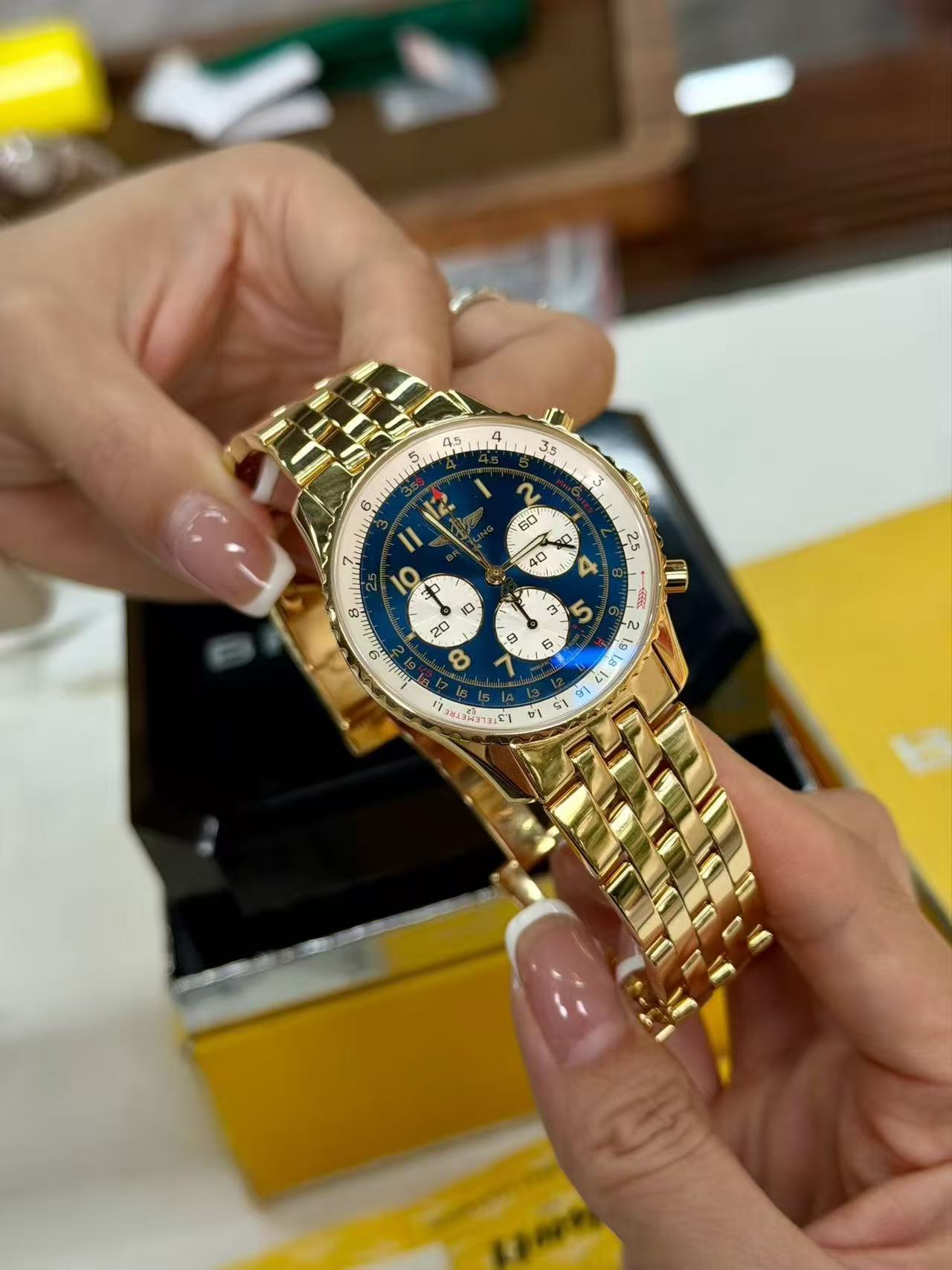 Breitling Vintage detail 1