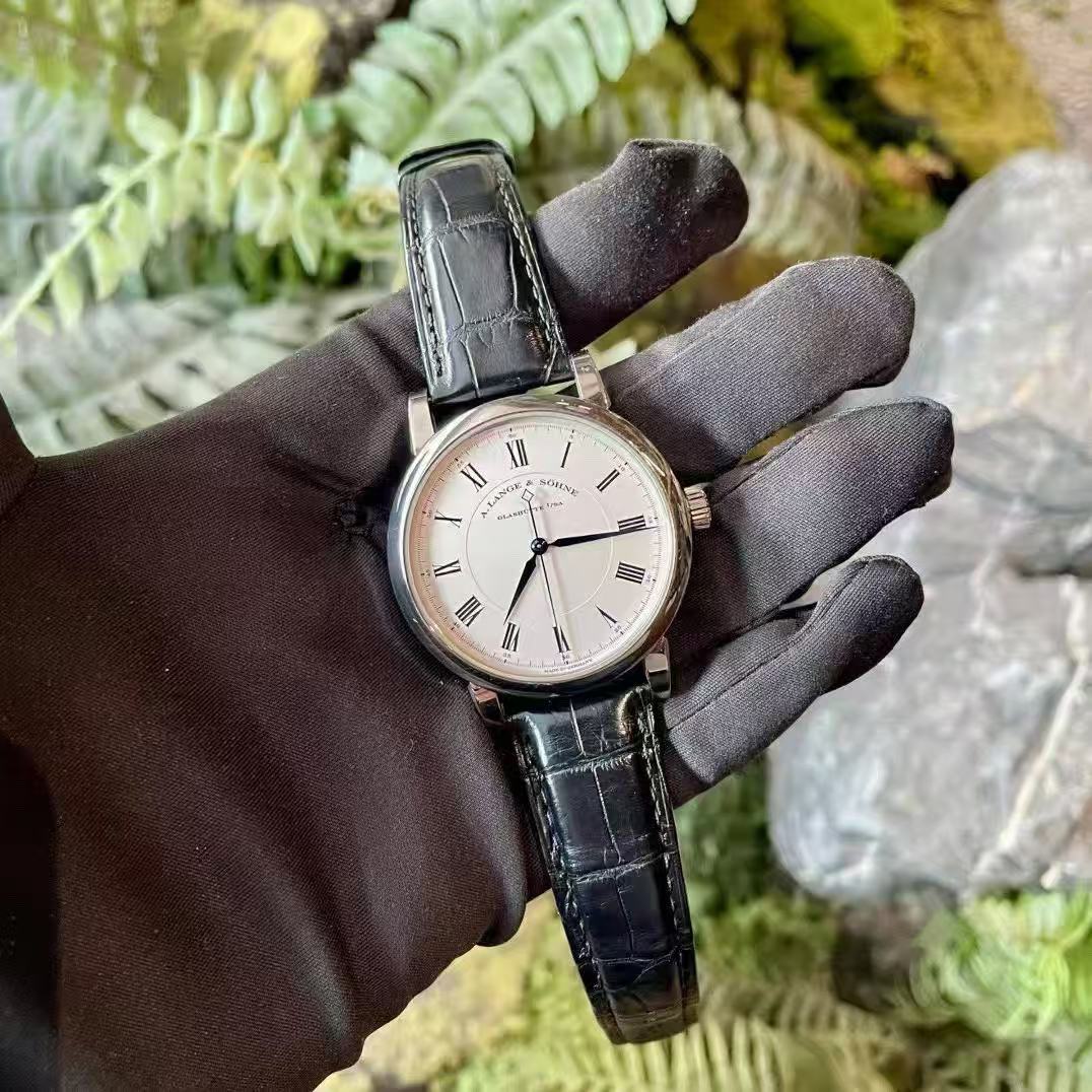 A. Lange & S&ouml;hne 232.026 detail 4