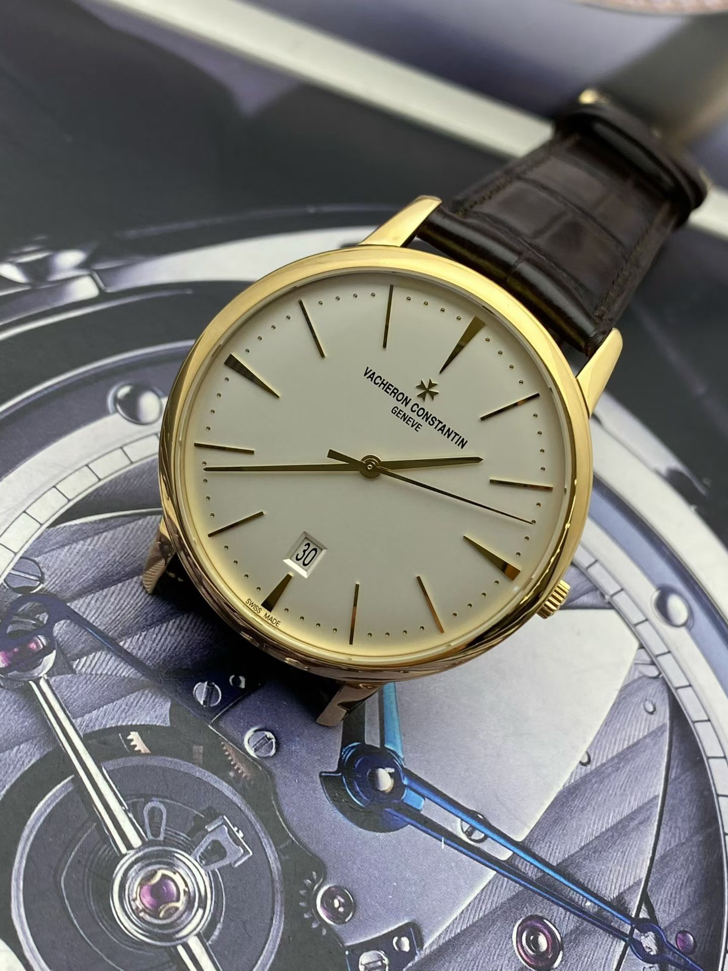 Vacheron Constantin 85180 / 000J-9231 detail 4