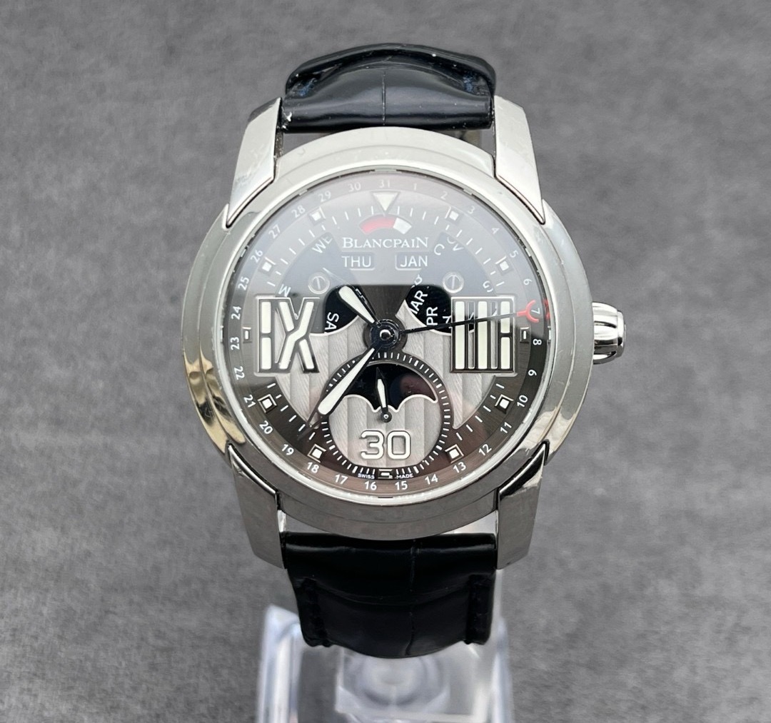 Blancpain 8866-1134-53B detail 4