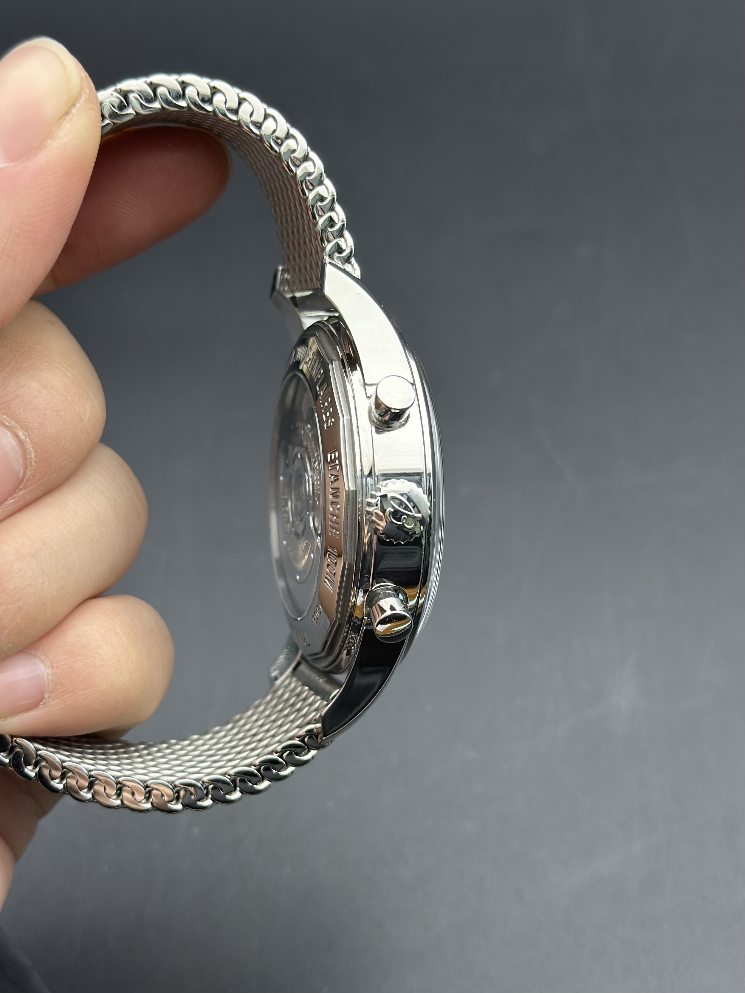 Breitling AB015112 / BA59 detail 4