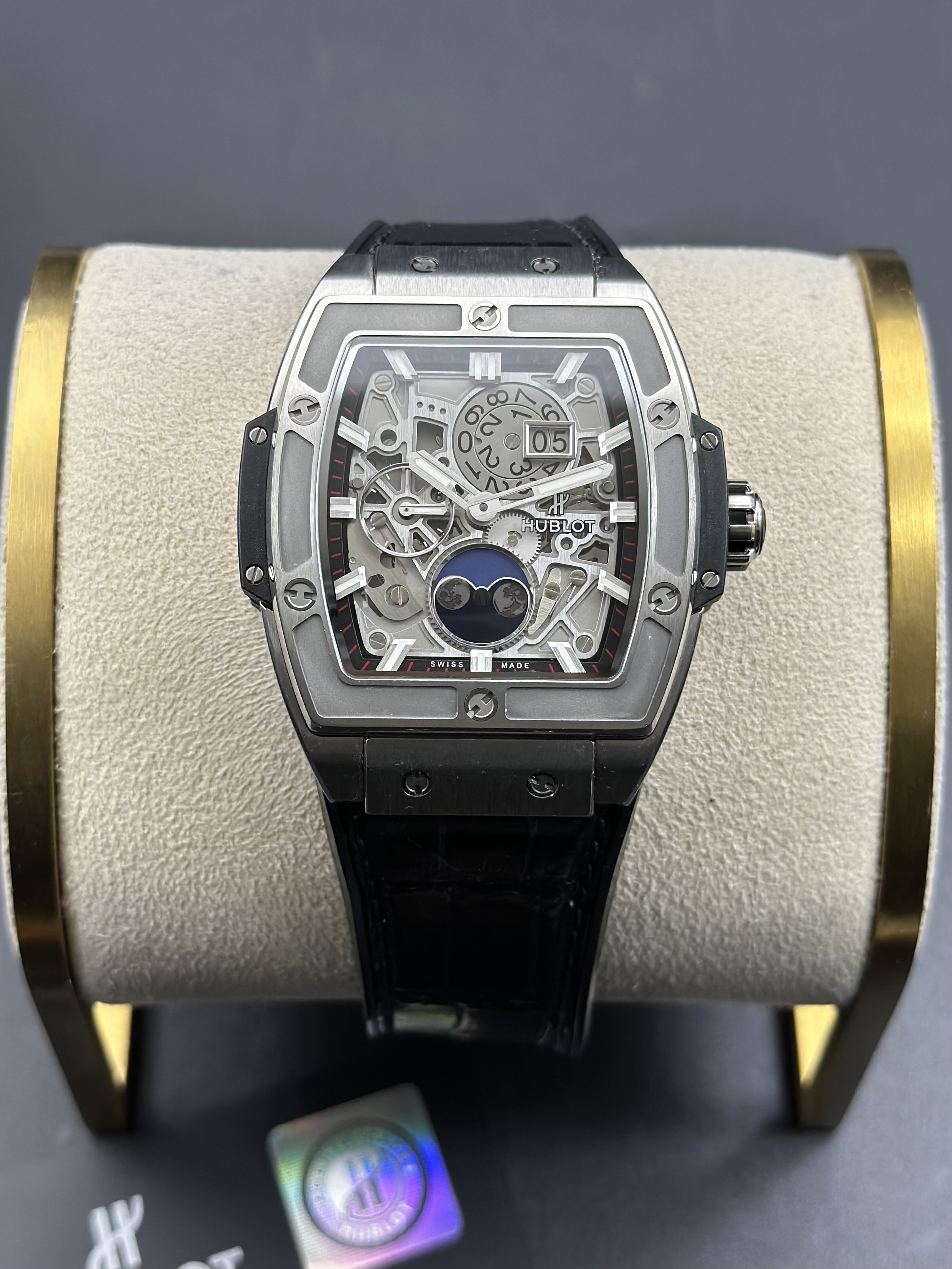 Hublot 647.NX.1137.RX