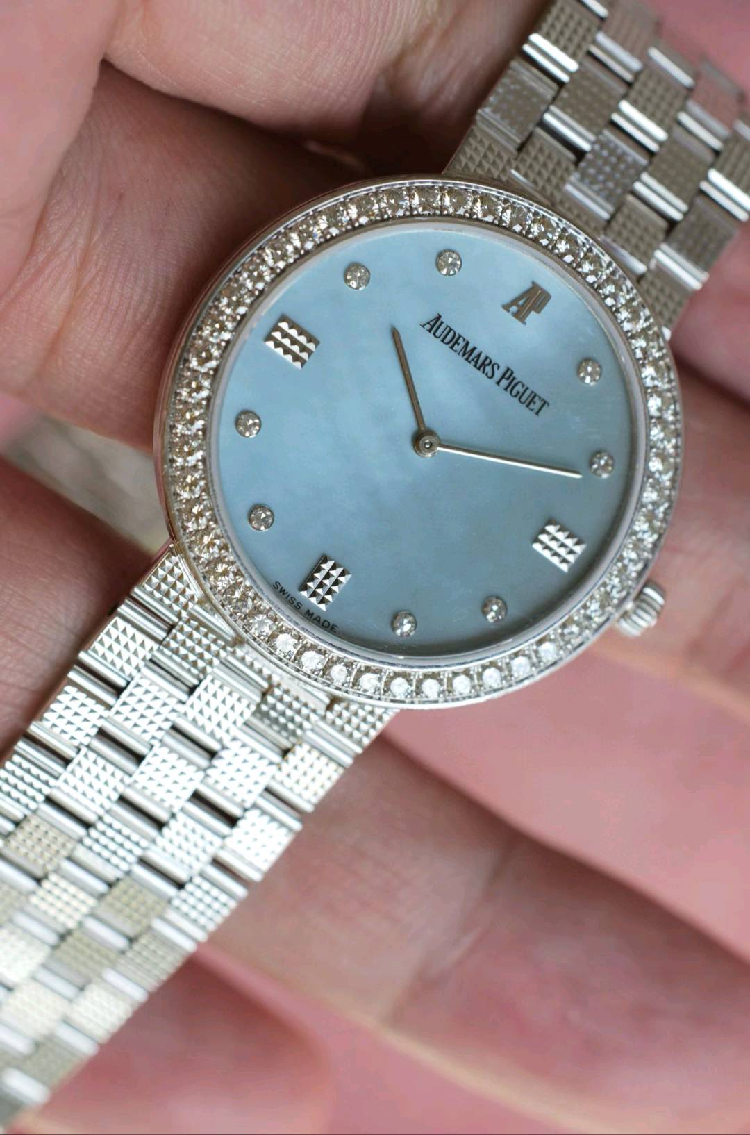 Audemars Piguet 15071BC detail 6