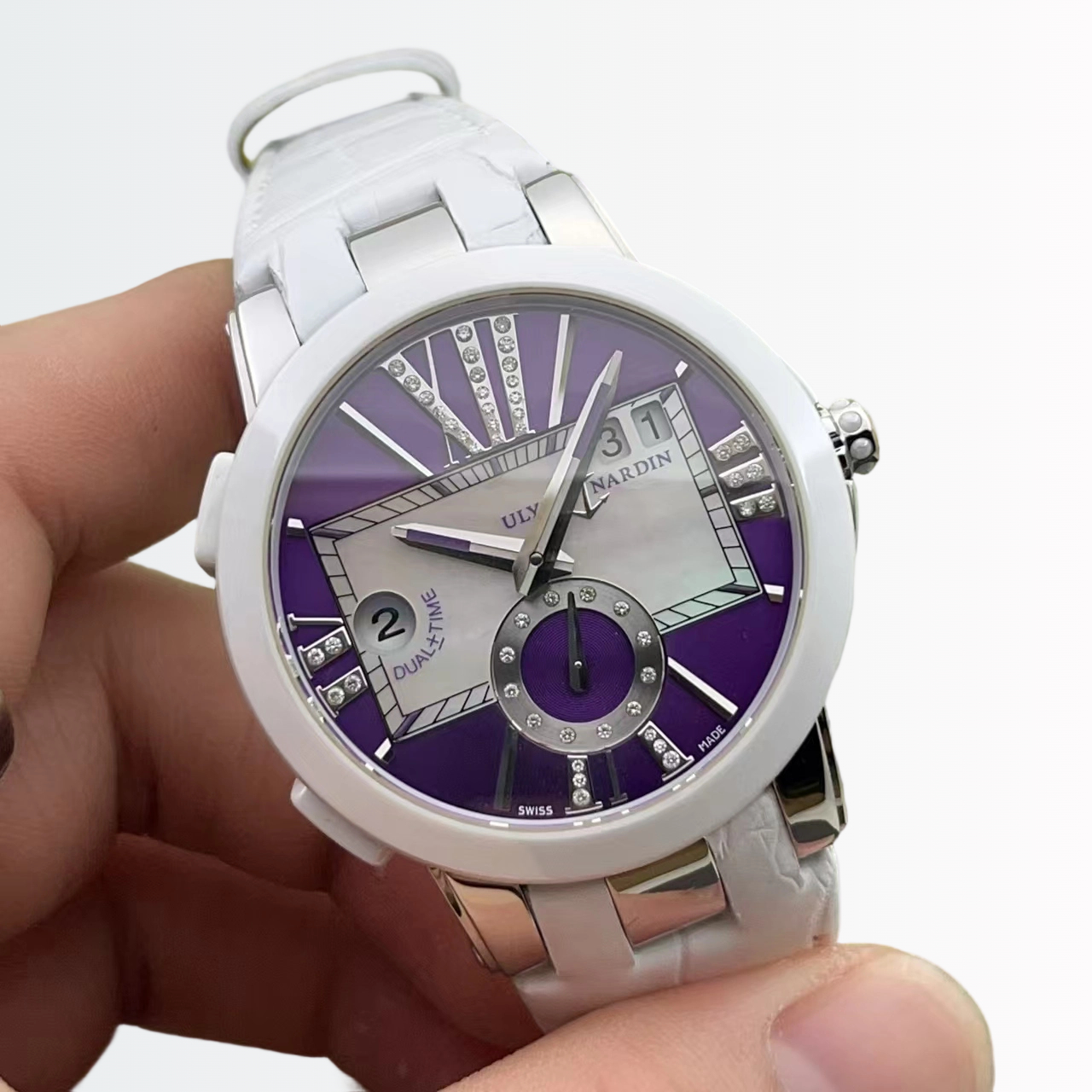 Ulysse Nardin 243-10-3 / 30-07 detail 1