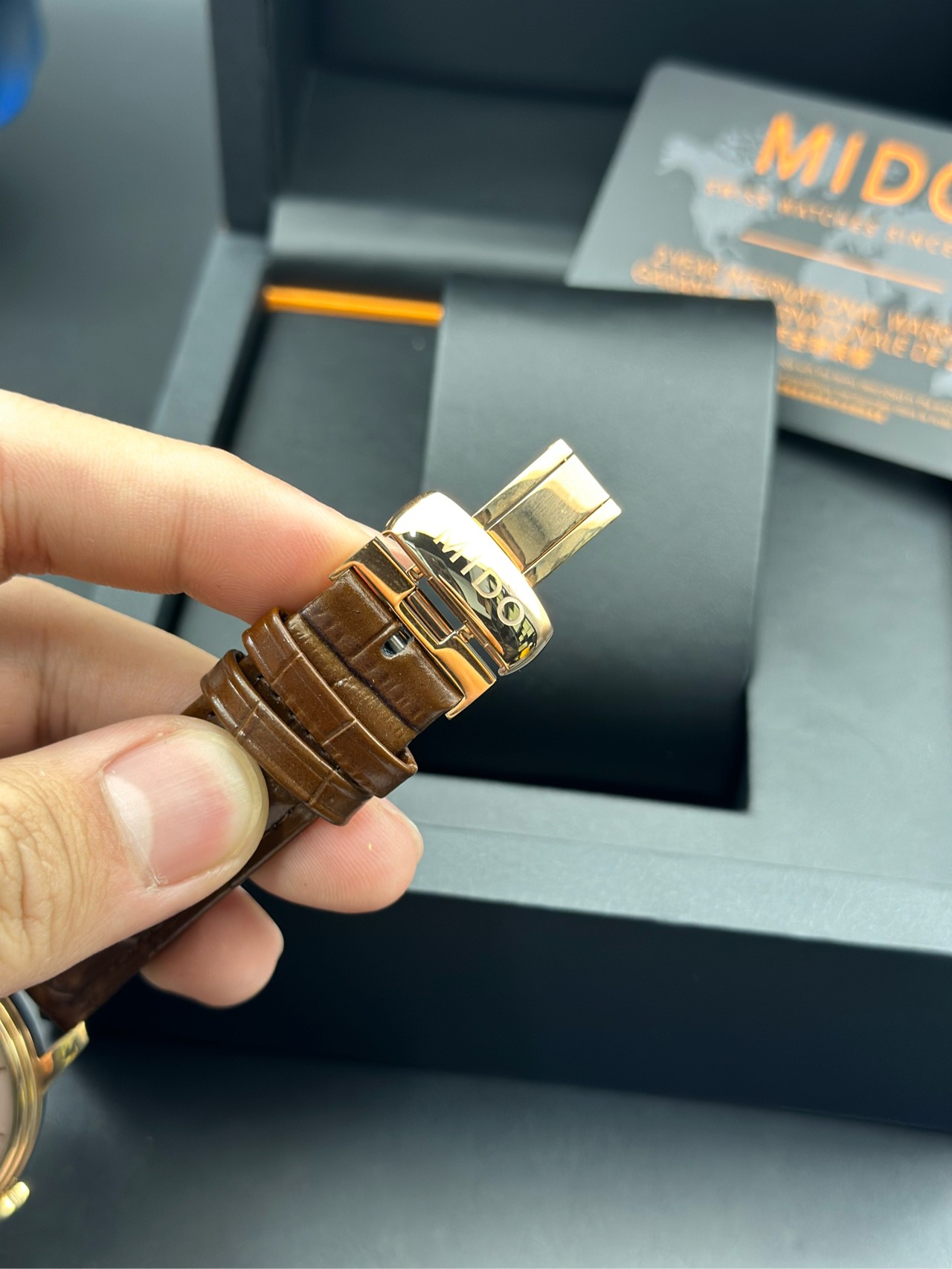 Mido M027.426.36.018.00 detail 4