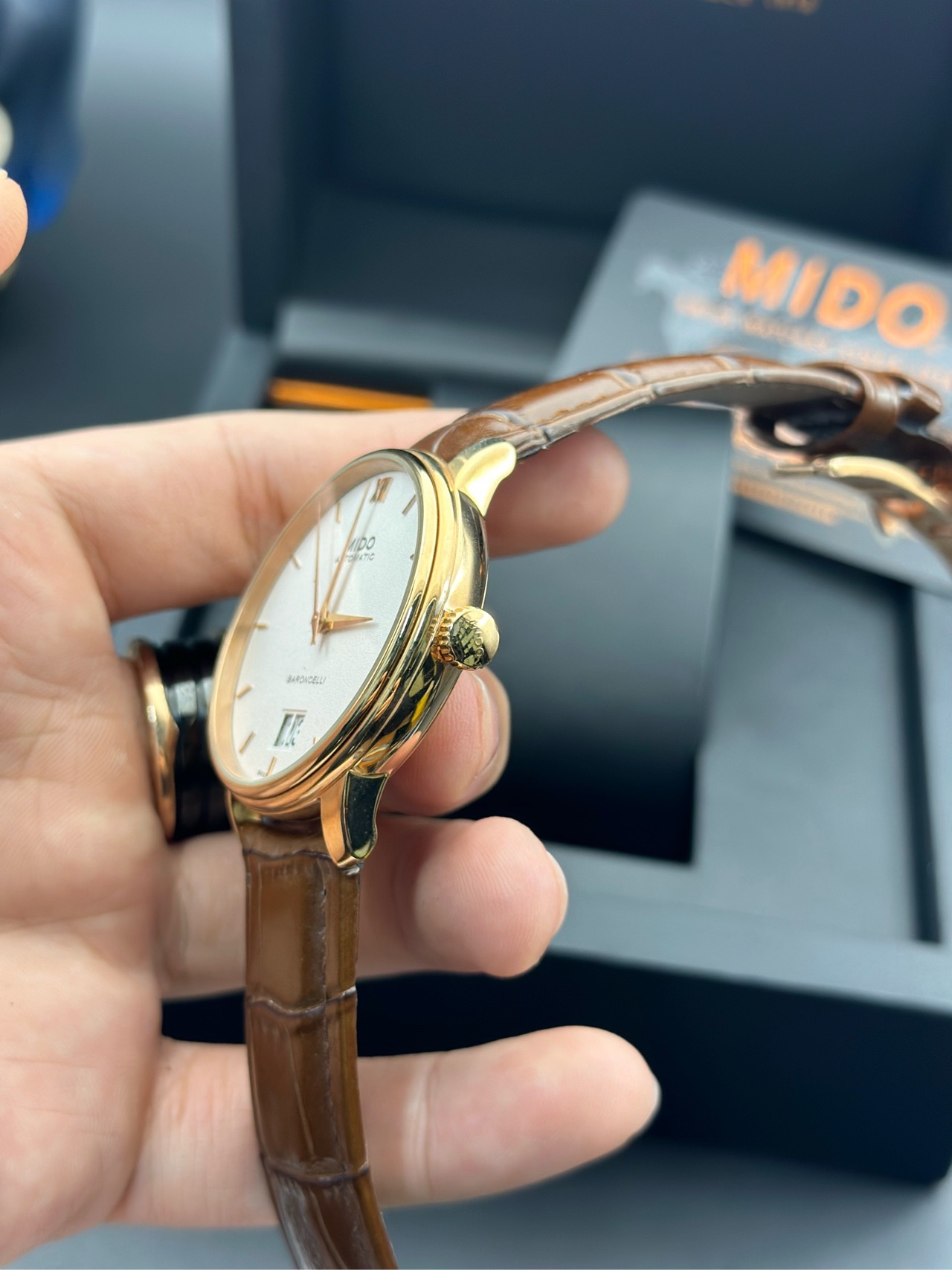 Mido M027.426.36.018.00 detail 3