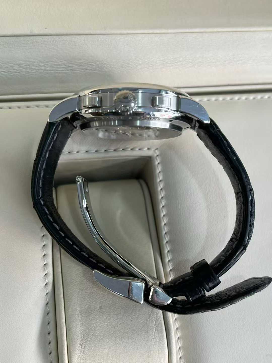 A. Lange & S&ouml;hne 403.035 detail 2